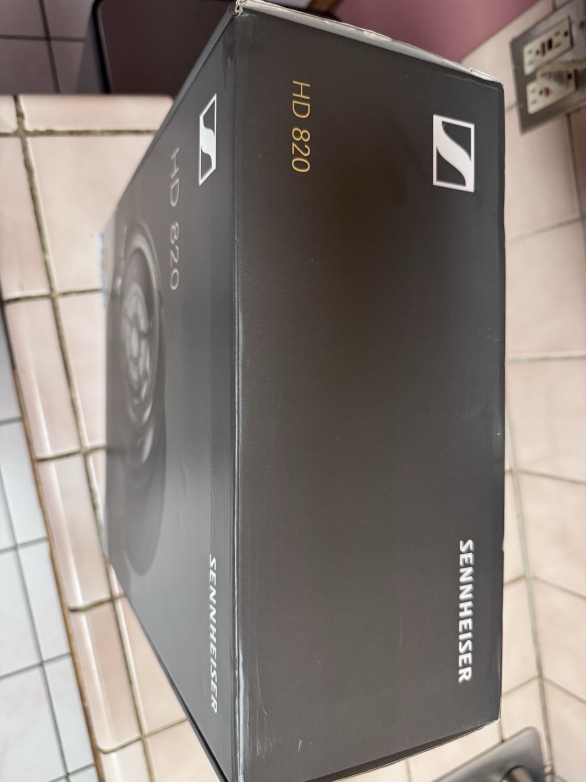 Brand New Sennheiser HD 820 Over-Ear Closed-Back Headphones (Black) New In Box