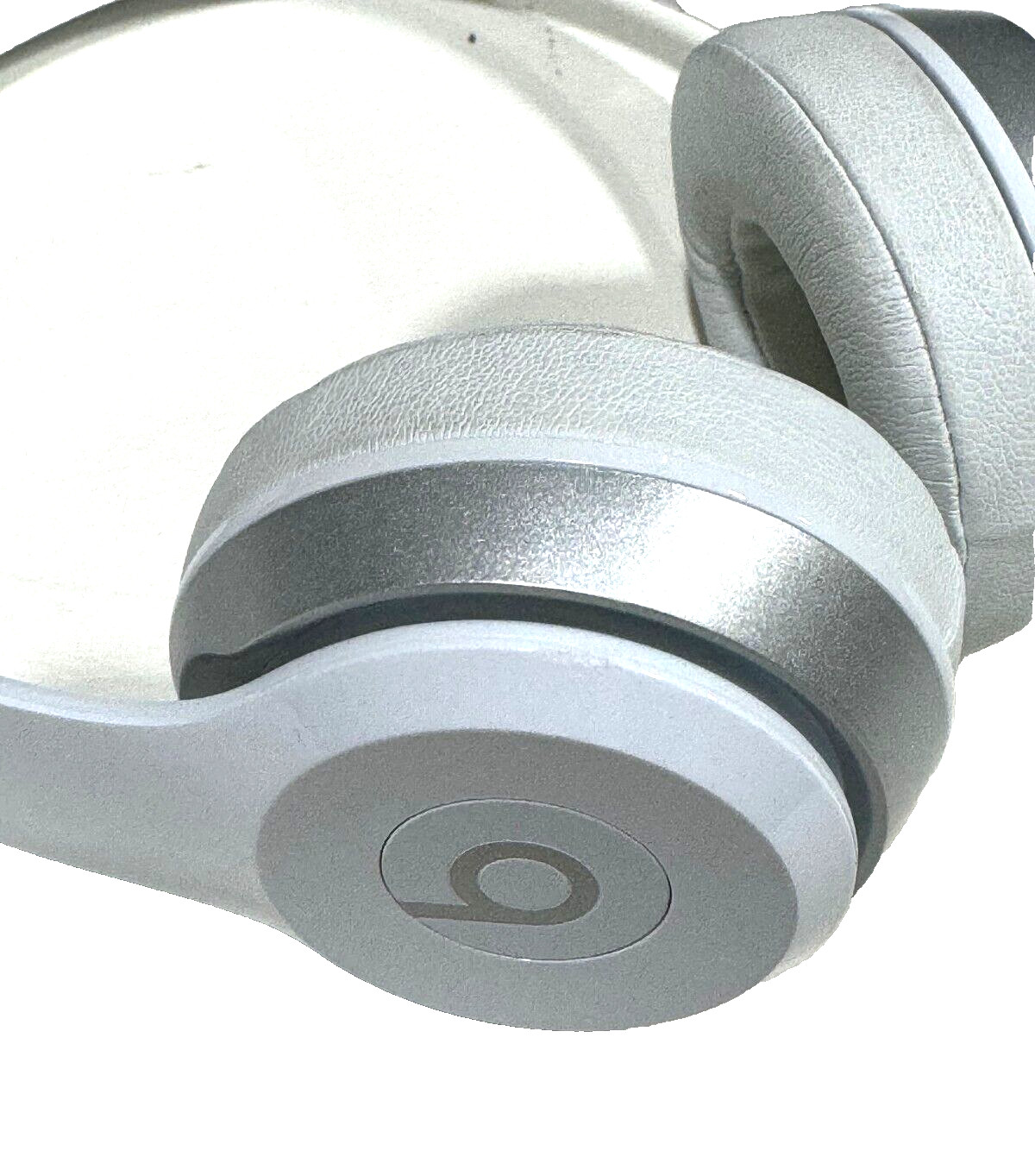 Beats By Dr. Dre Solo 2 Wired Headphones On-Ear Authentic – Gloss White