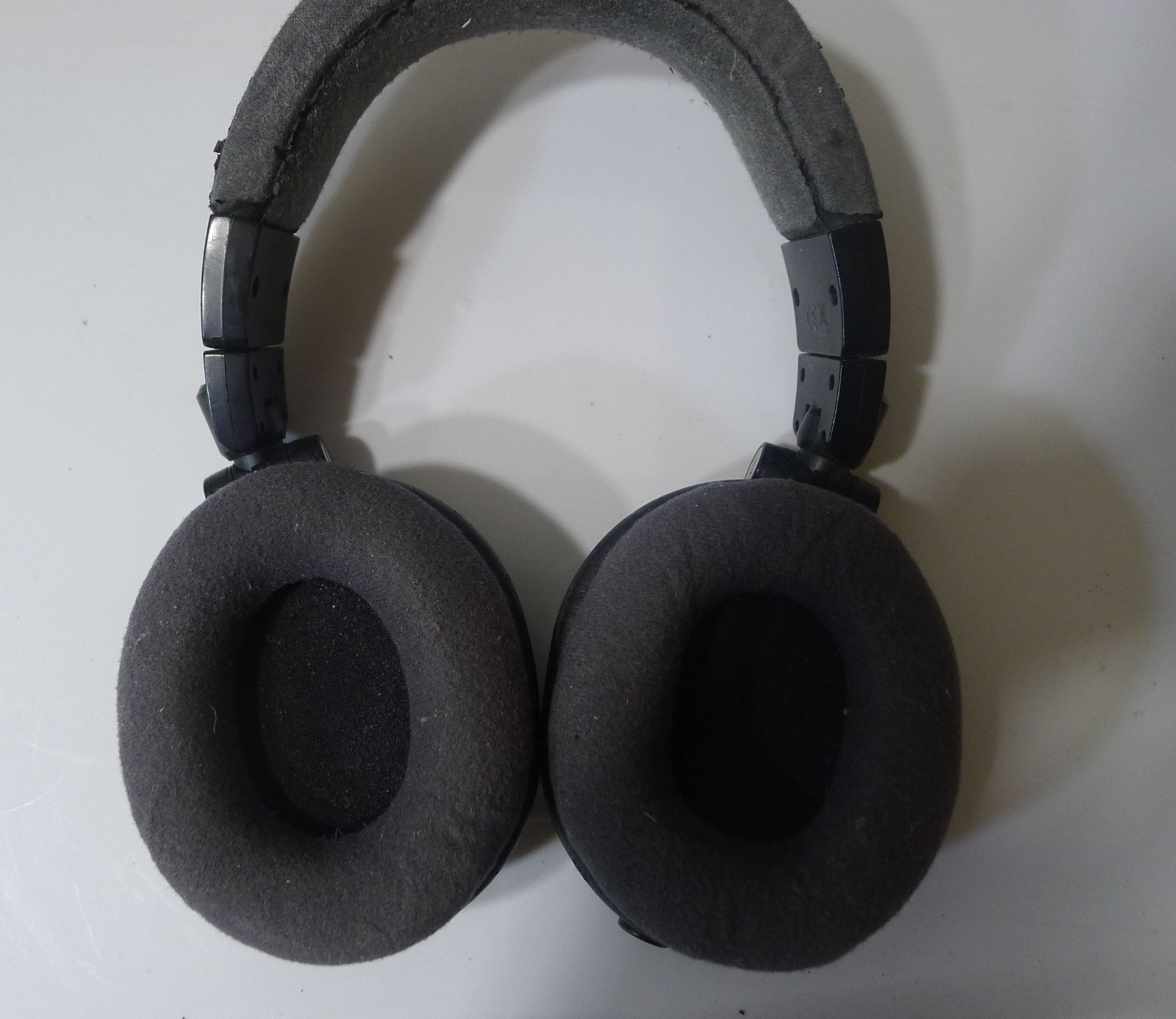 Audio Technica ATH M50X Headphones, Closed Back – HEADPHONES ONLY – TESTED