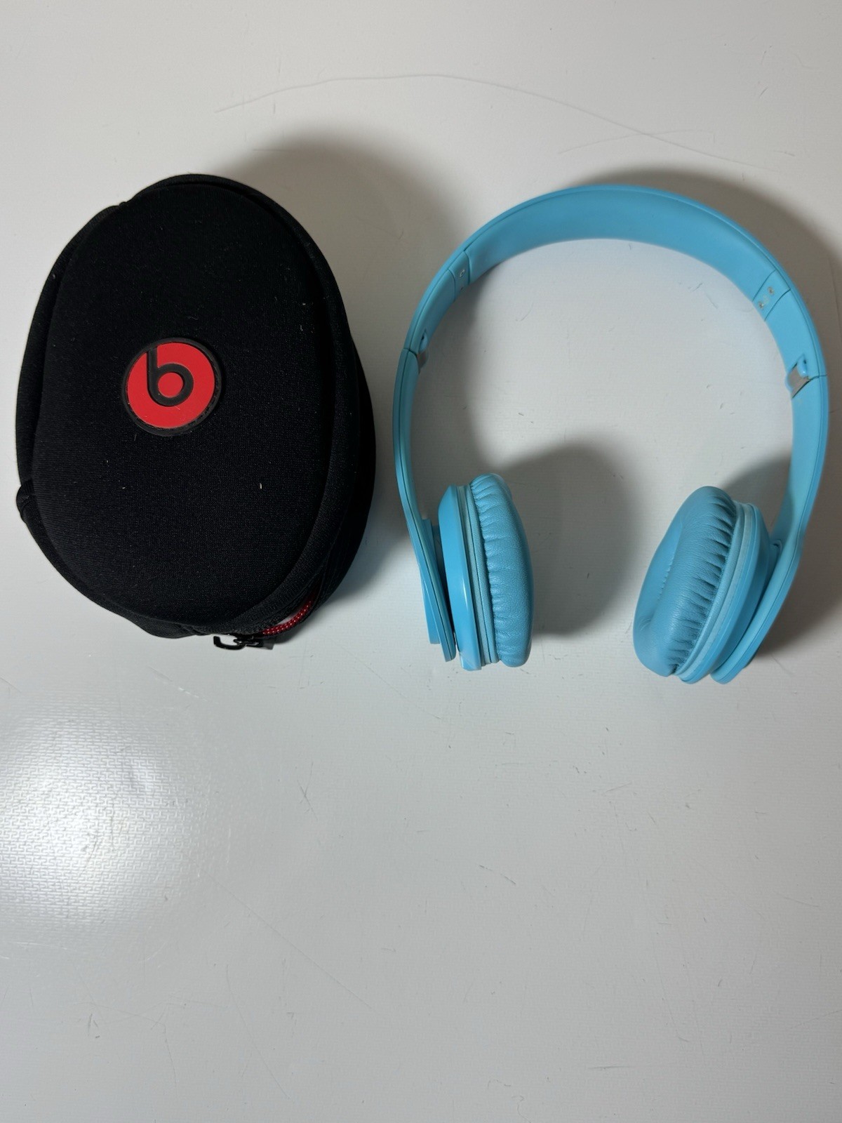 Beats by Dr. Dre Solo HD Over-Ear Headphones – Teal – Wired with bag – No Chord