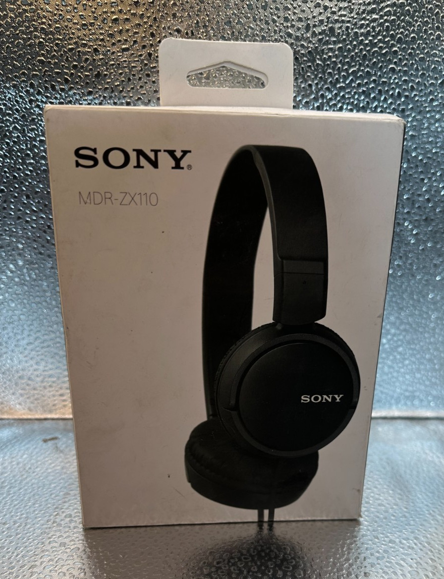 Sony Wired Stereo Folding Headphones MDRZX110/BZUC ZX Series (D57-19)
