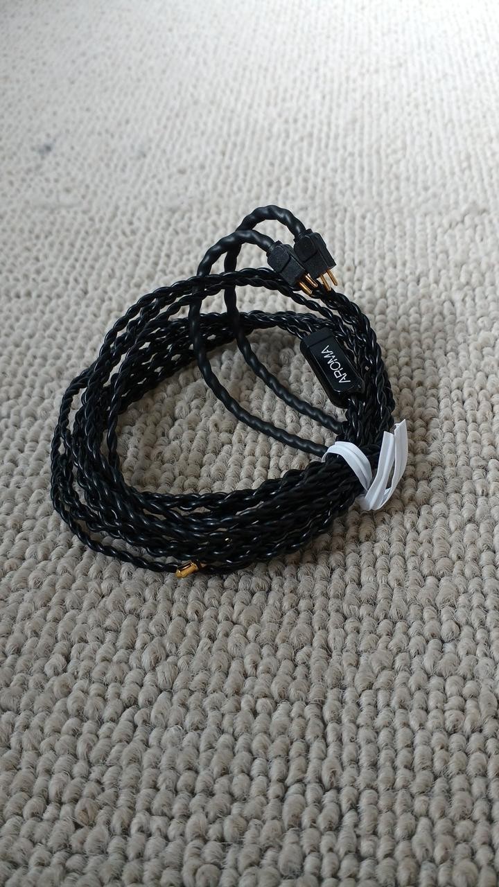 Noble Audio Jade Earphones In-Ear 17Ω 110dB 15Hz-25kHz Accessories