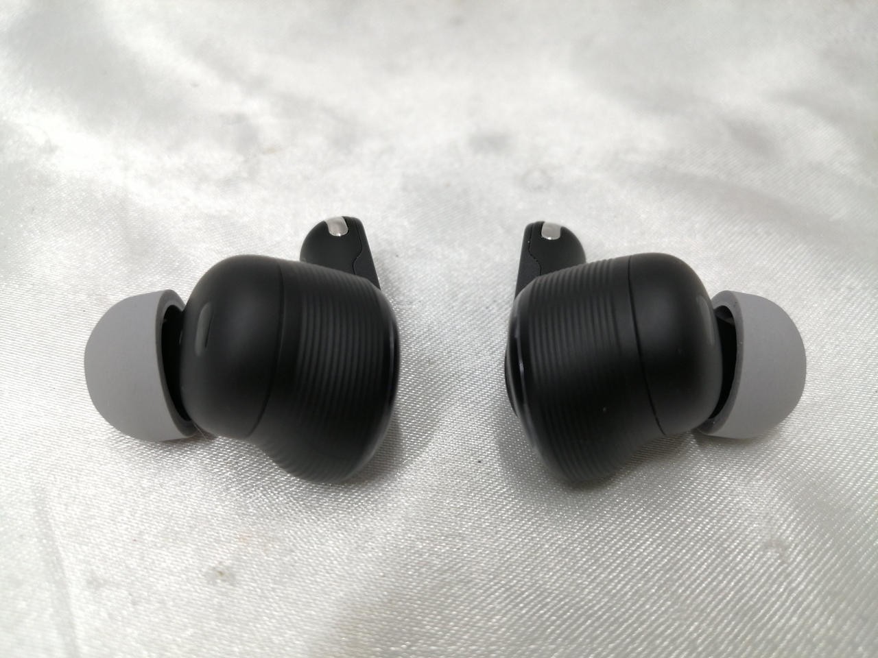 JBL Tour Pro 3 Wireless Earphones with Wired Audio Transmission Accessory