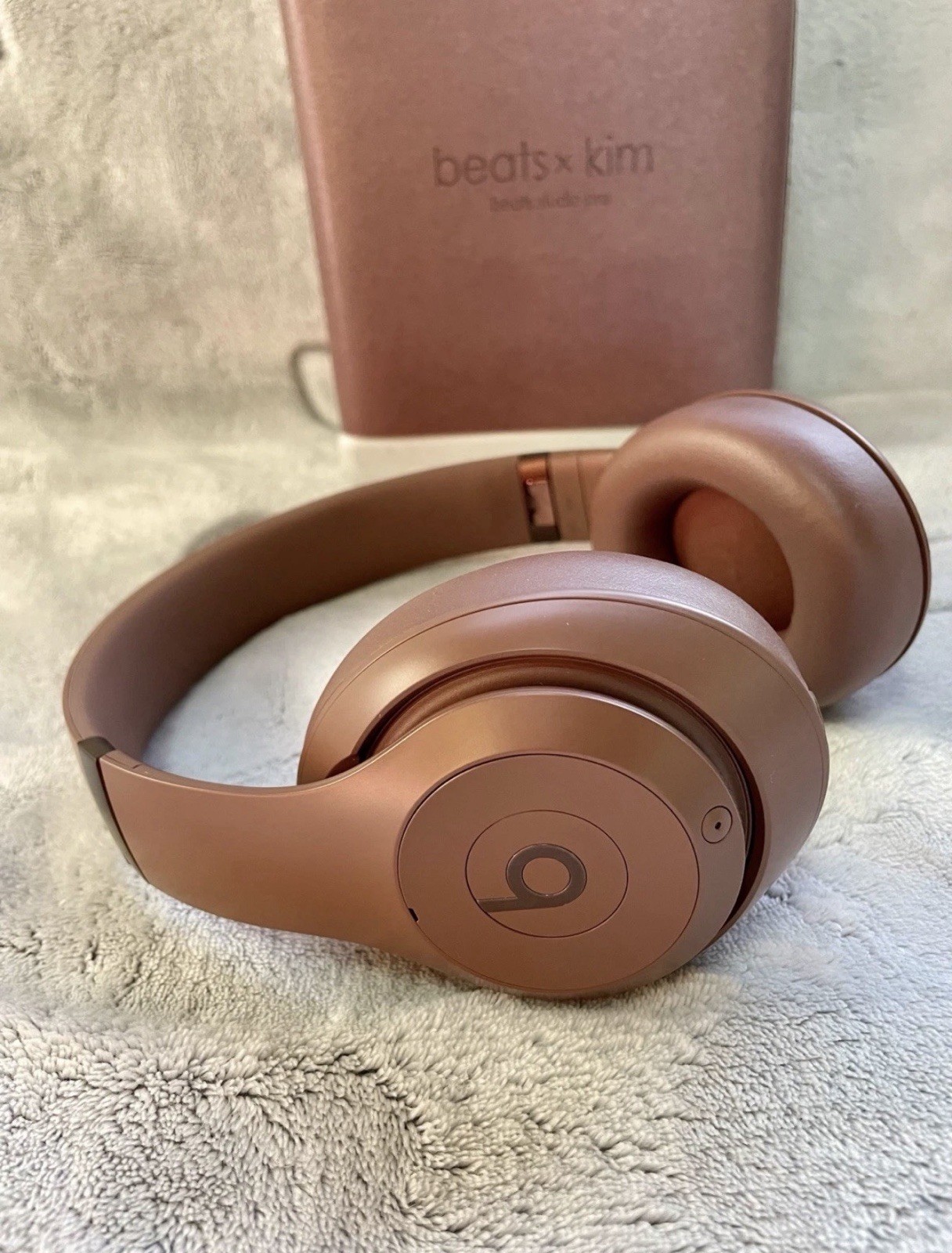 Brand New Sealed Beats Studio Pro KIM – Earth Wireless Bluetooth Headphones