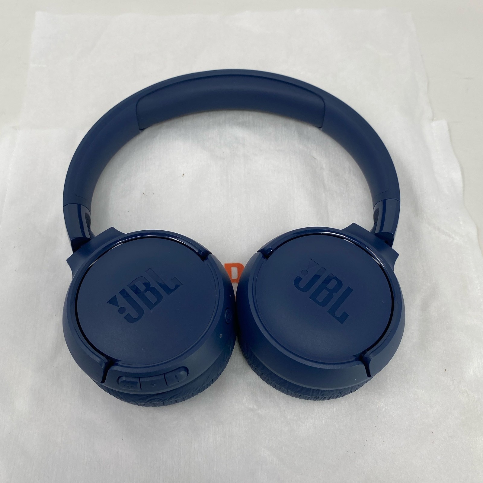 JBL Tune 520BT Wireless On-Ear Headphones Blue No USB-C Cable