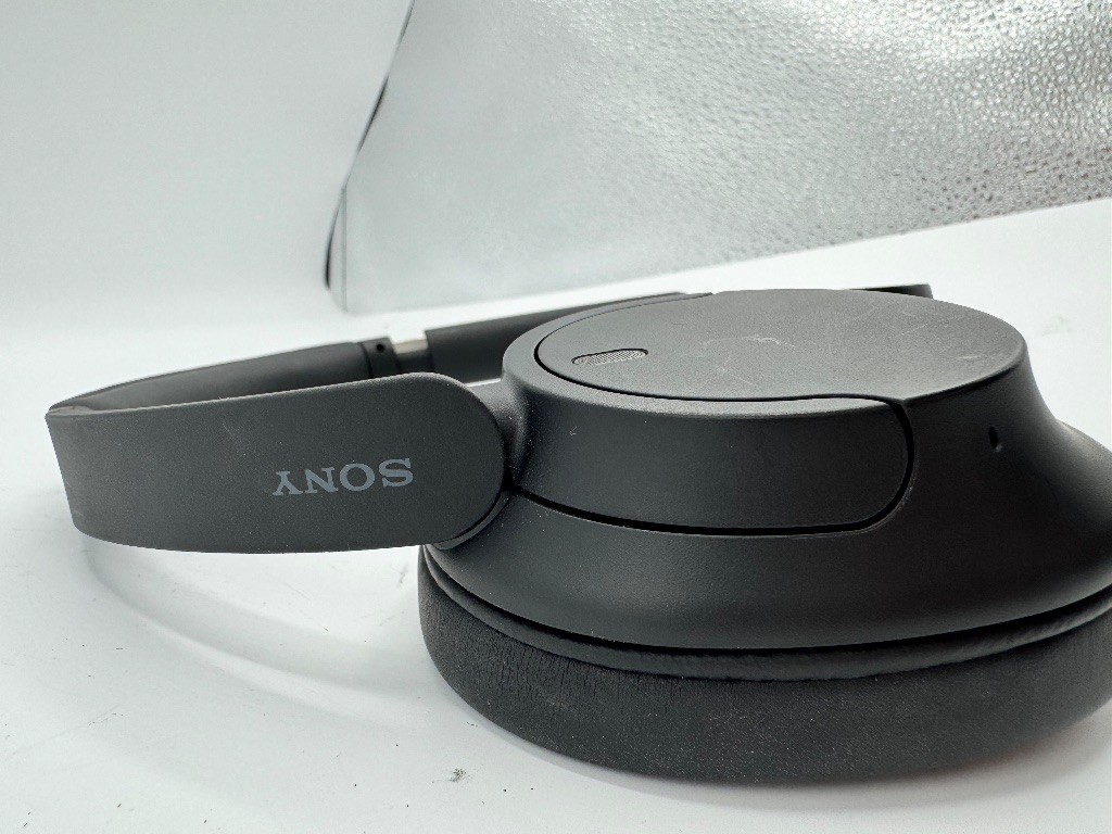 Sony WH-CH720N Wireless Noise Canceling Bluetooth Headphones Black