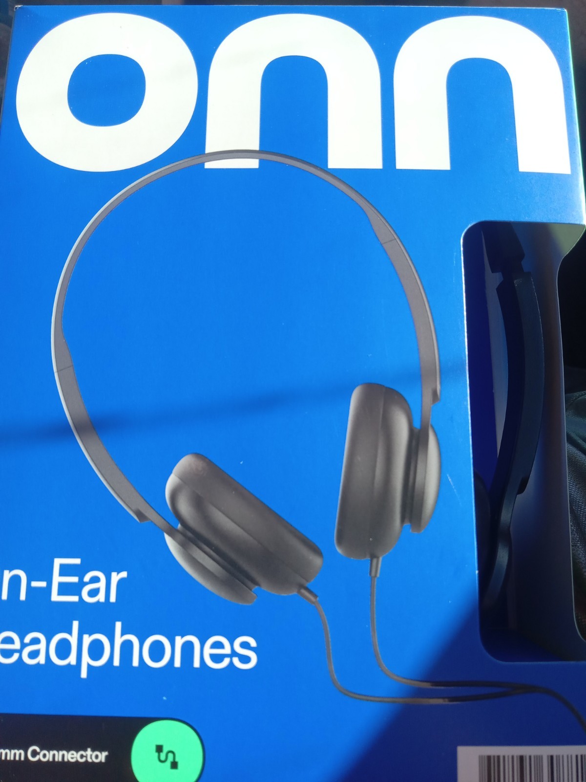 ONN On-Ear Headphones with 3.5mm Jack Adjustable headband *BRAND NEW*