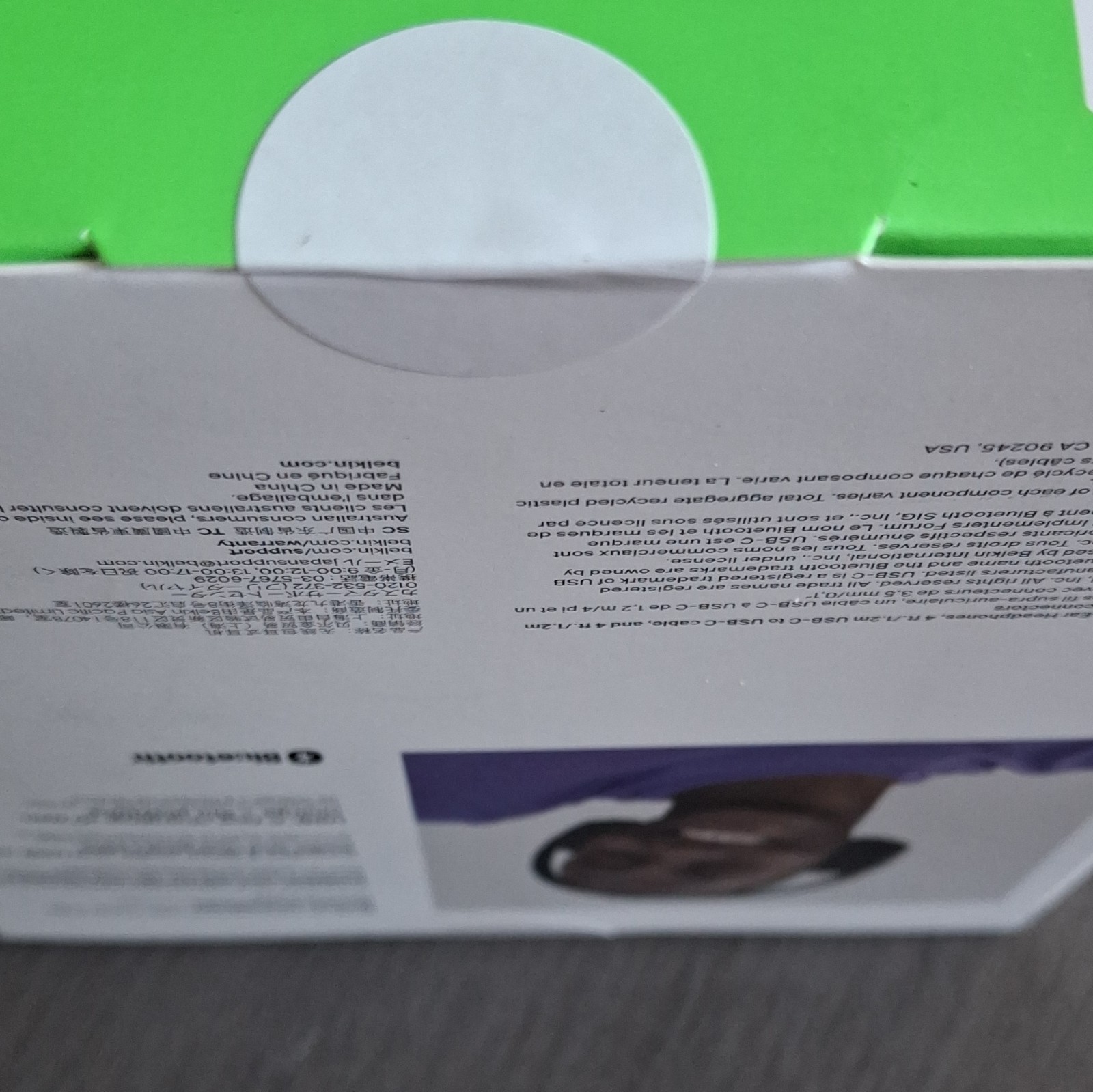 New In Box Wireless Headphones Soundform Surrund Over-ear Belkin In Black