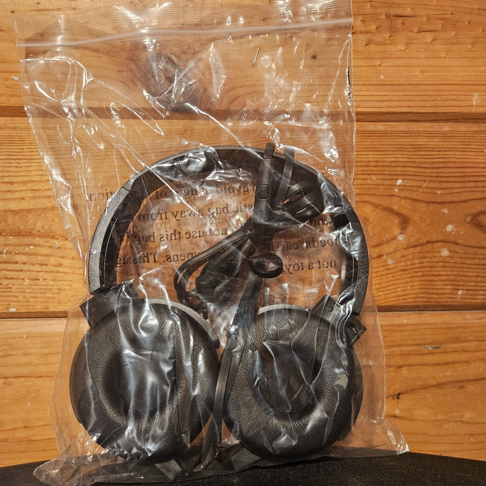 Lot of 3 Sonitum Classroom Headphones w/ Mic 3.5mm Jack Swivel Earpads Black New