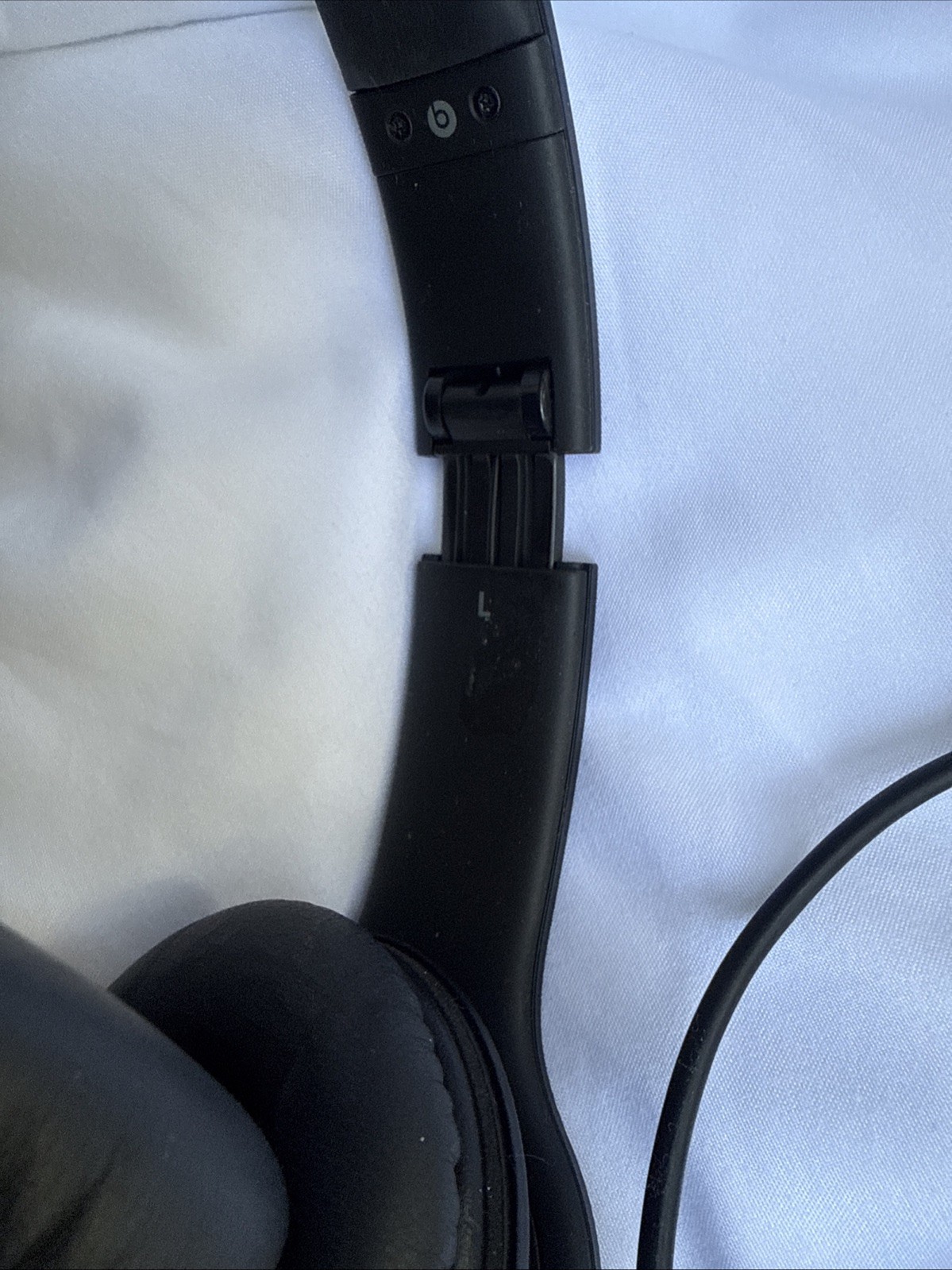 Beats Solo HD Wired On Ear Headphones Black Matte Model Monster Audio Cable 2012