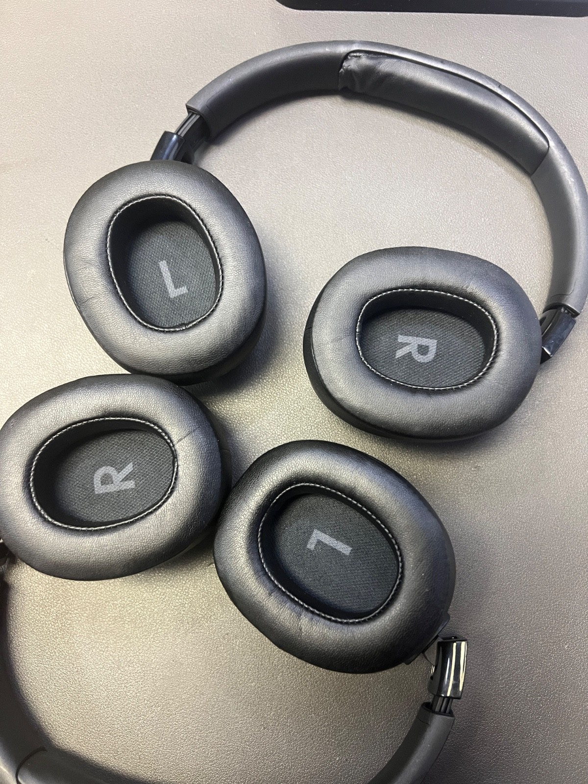 JBL Tune760NC LOT OF 2 – Active NC Bluetooth Headphones-BENT BUT WORKS!-54