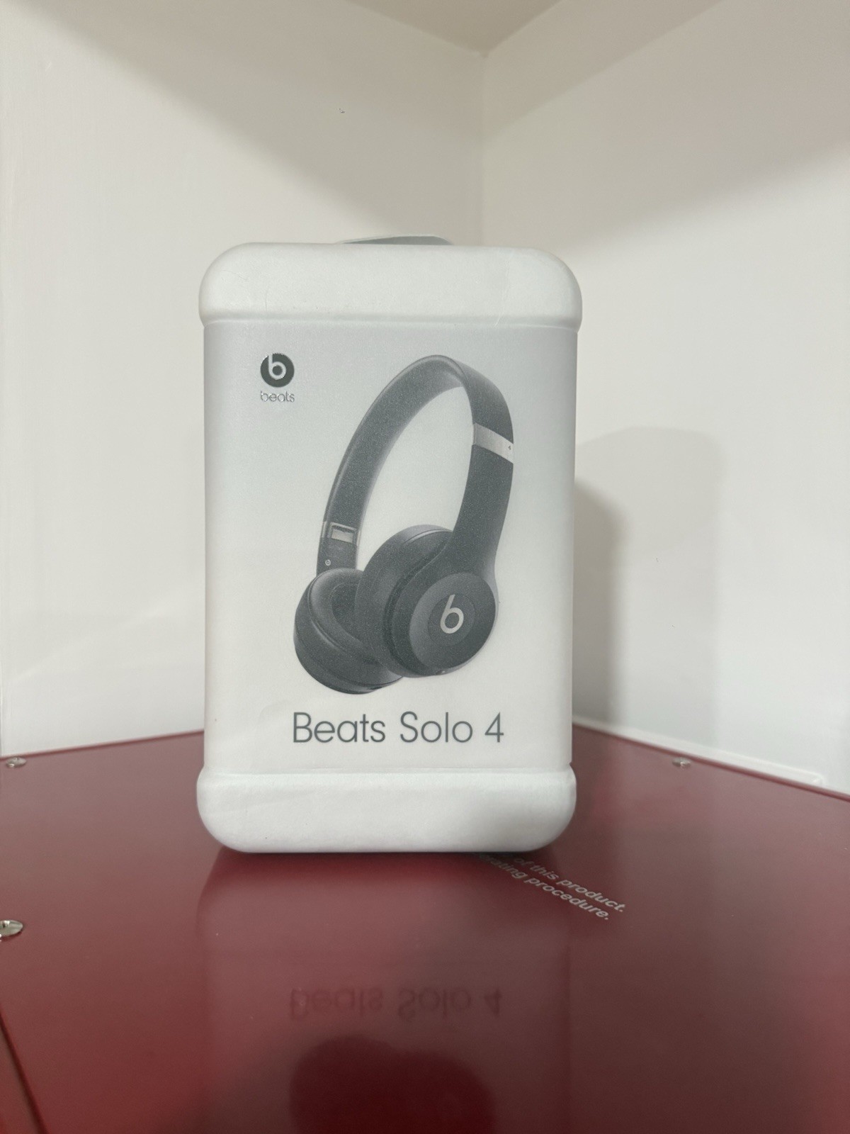 Beats Solo 4