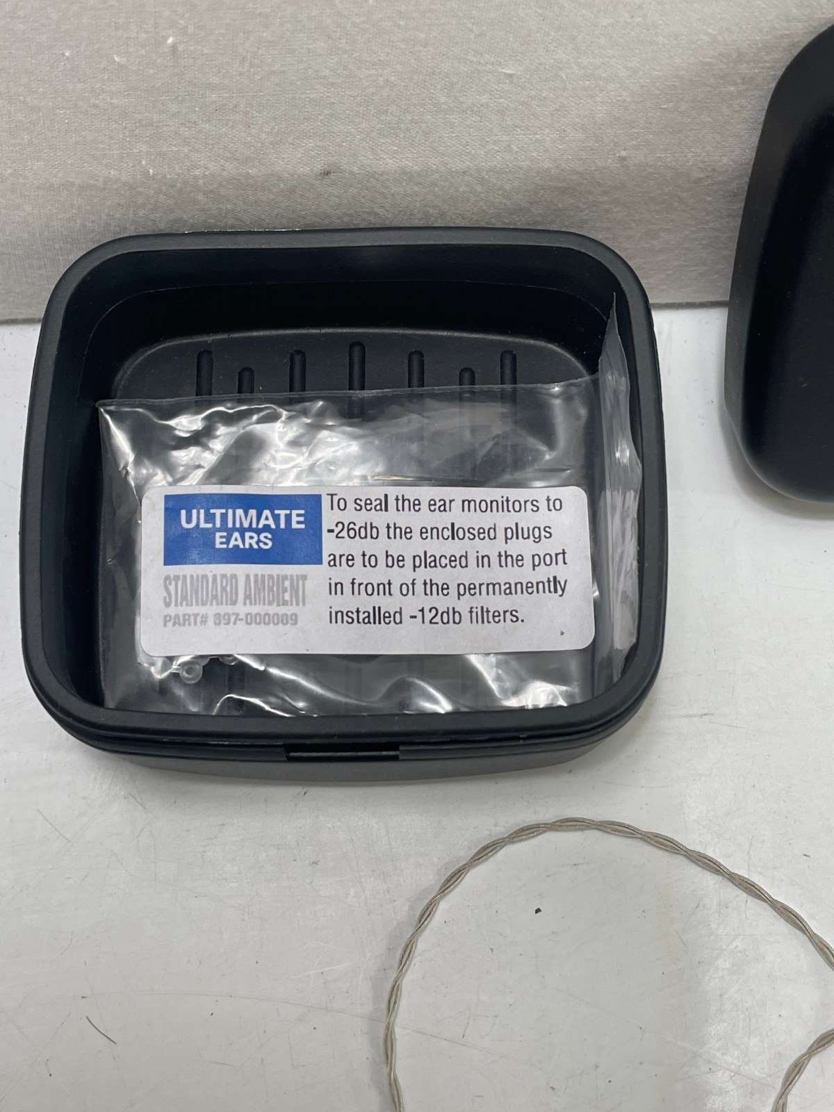 Ultimate Ears UE 5 Pro Universal Fit In-Ear Monitors High-Quality w/ Carry Case