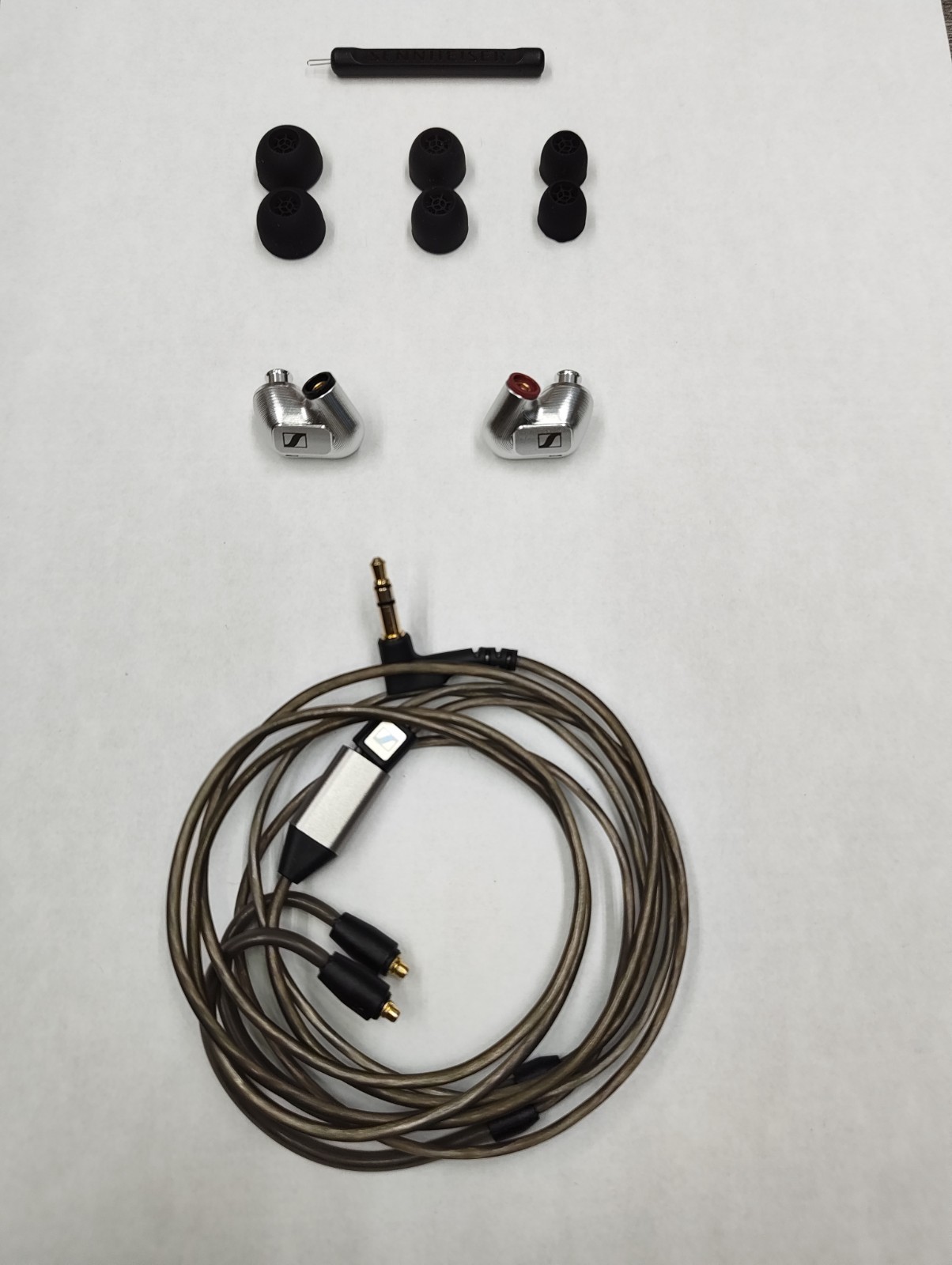 Sennheiser IE 900 Audiophile Wired In-Ear Monitor Headphones – READ!