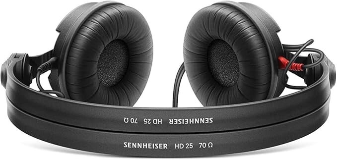 New Sennheiser Monitor Headphones Sealed HD 25 Black