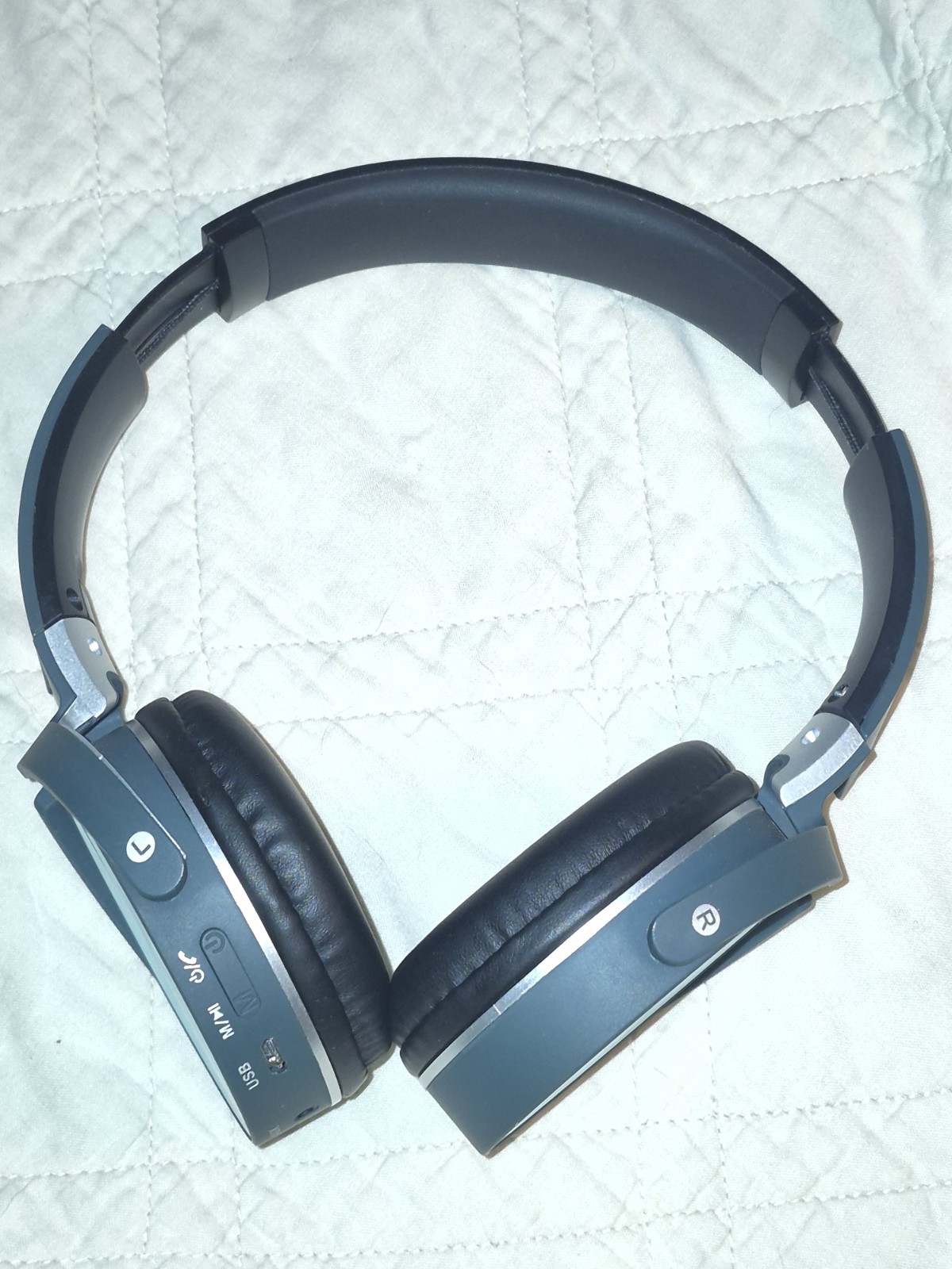 Sony MDR-XB950BT? Bass Boost Bluetooth Wireless Headphones Over-Ear Micro USB