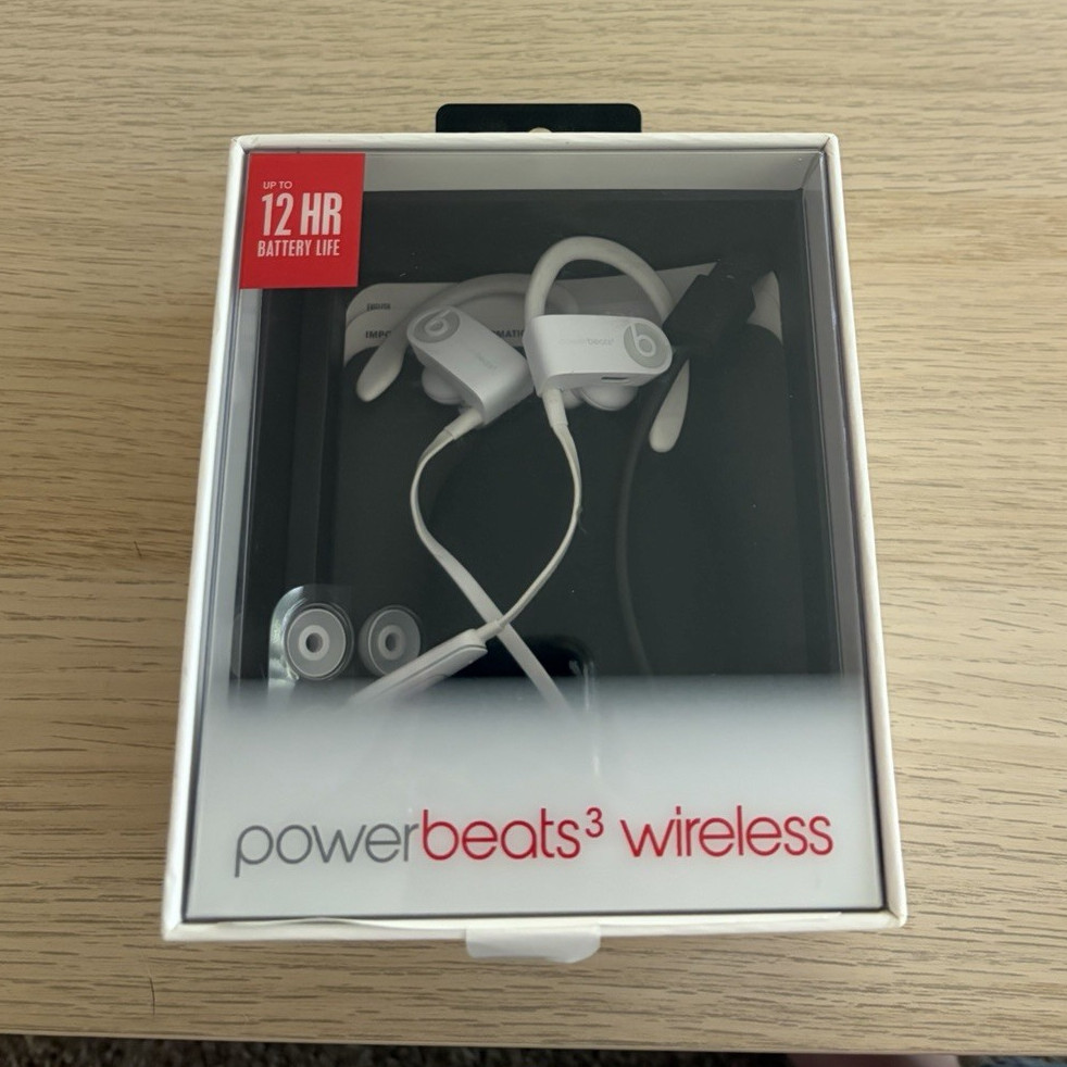 Beats by Dr. Dre Powerbeats3 Wireless Bluetooth Ear-Hook Earbuds White
