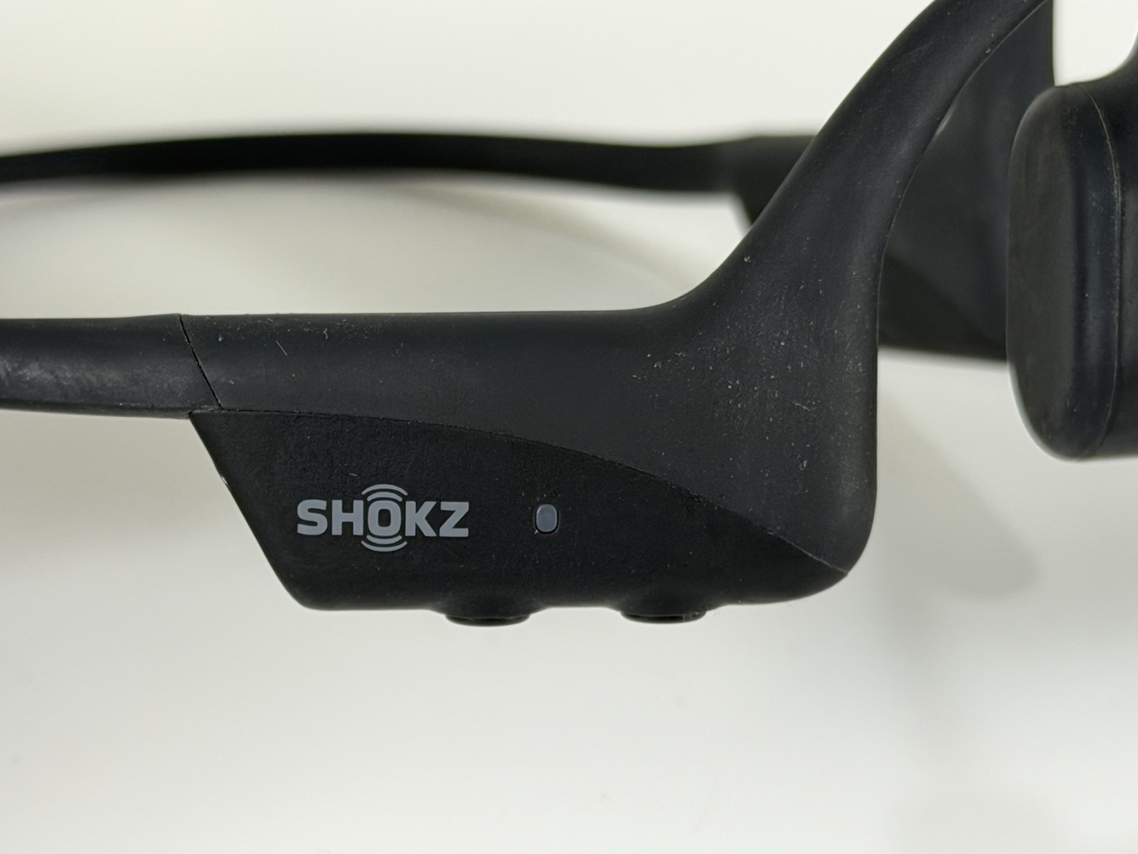 SHOKZ OPENCOMM 2 UC Bone Conduction Bluetooth Headset with Boom Mic / USB-A