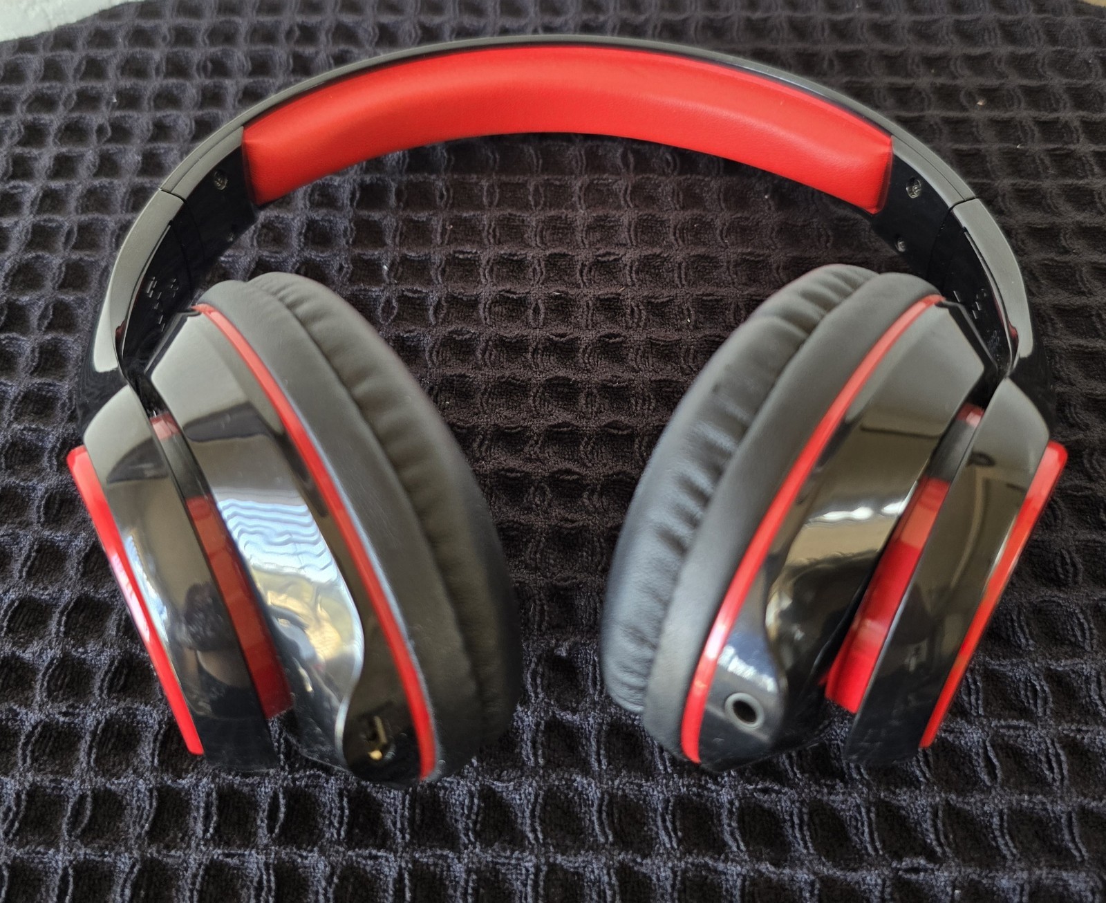 ​iHome iB90 Wireless Bluetooth Headphones Black Red – Tested & Working Great
