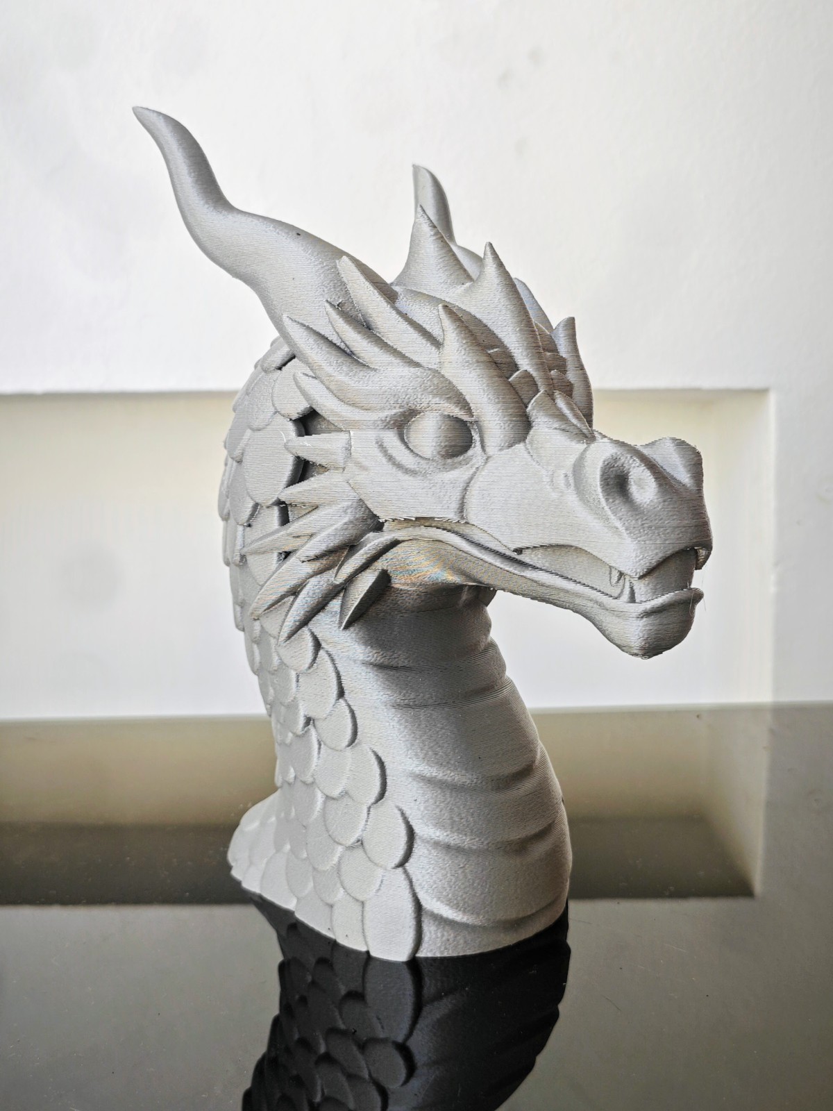 3D Printed Dragon Headset Stand – Fantasy Desk Decor