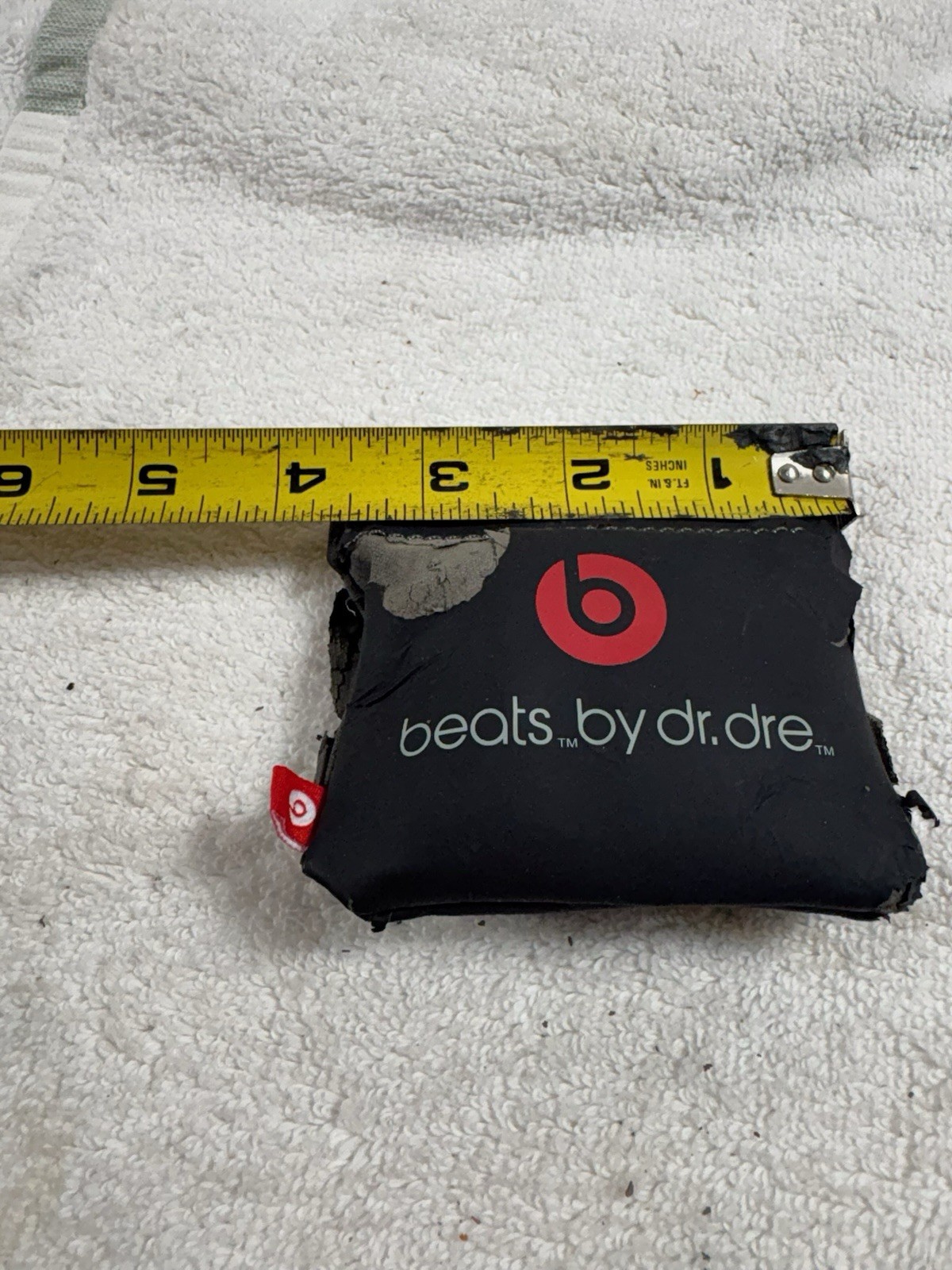 Monster Beats by Dr. Dre iBeats Wired Earbuds Red HTC Edition w/ Case & Tips