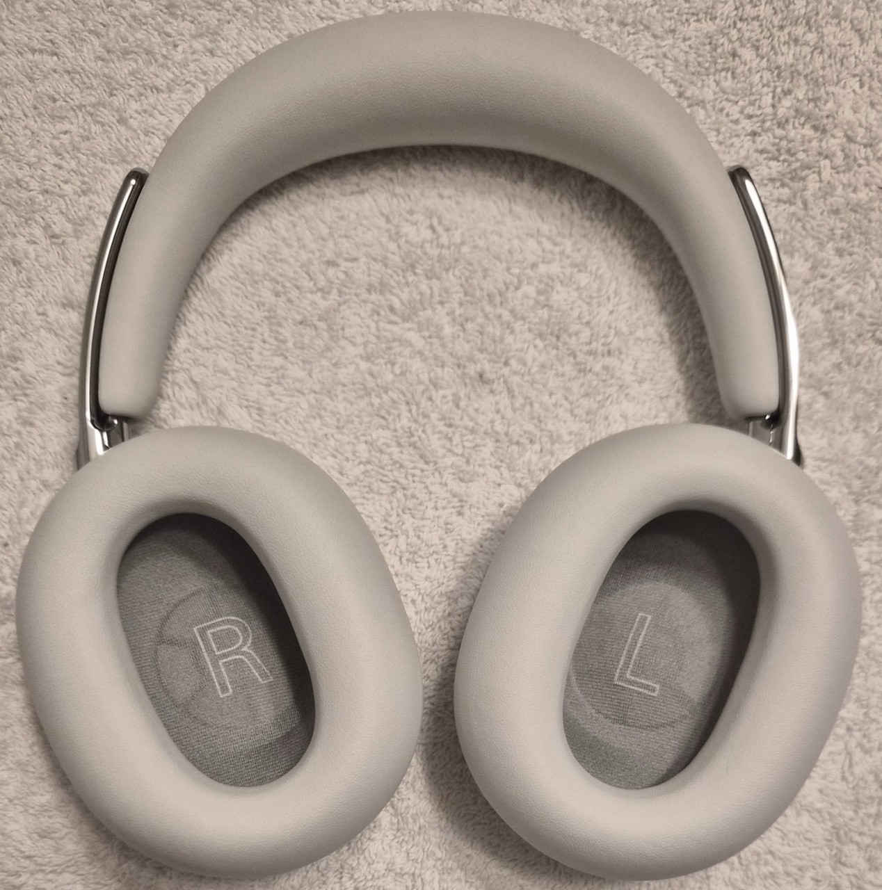 Sony – 1000X THE COLLEXION Wireless Noise Canceling Headphones – Platinum – MINT