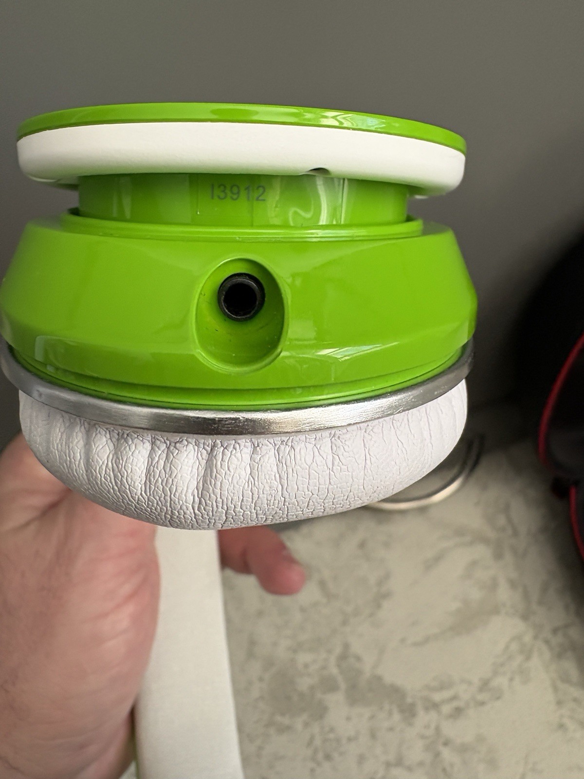 Beats Studio 1st Gen Wired, ANC • c.2010 • Green/White • Collector-Grade OEM Set