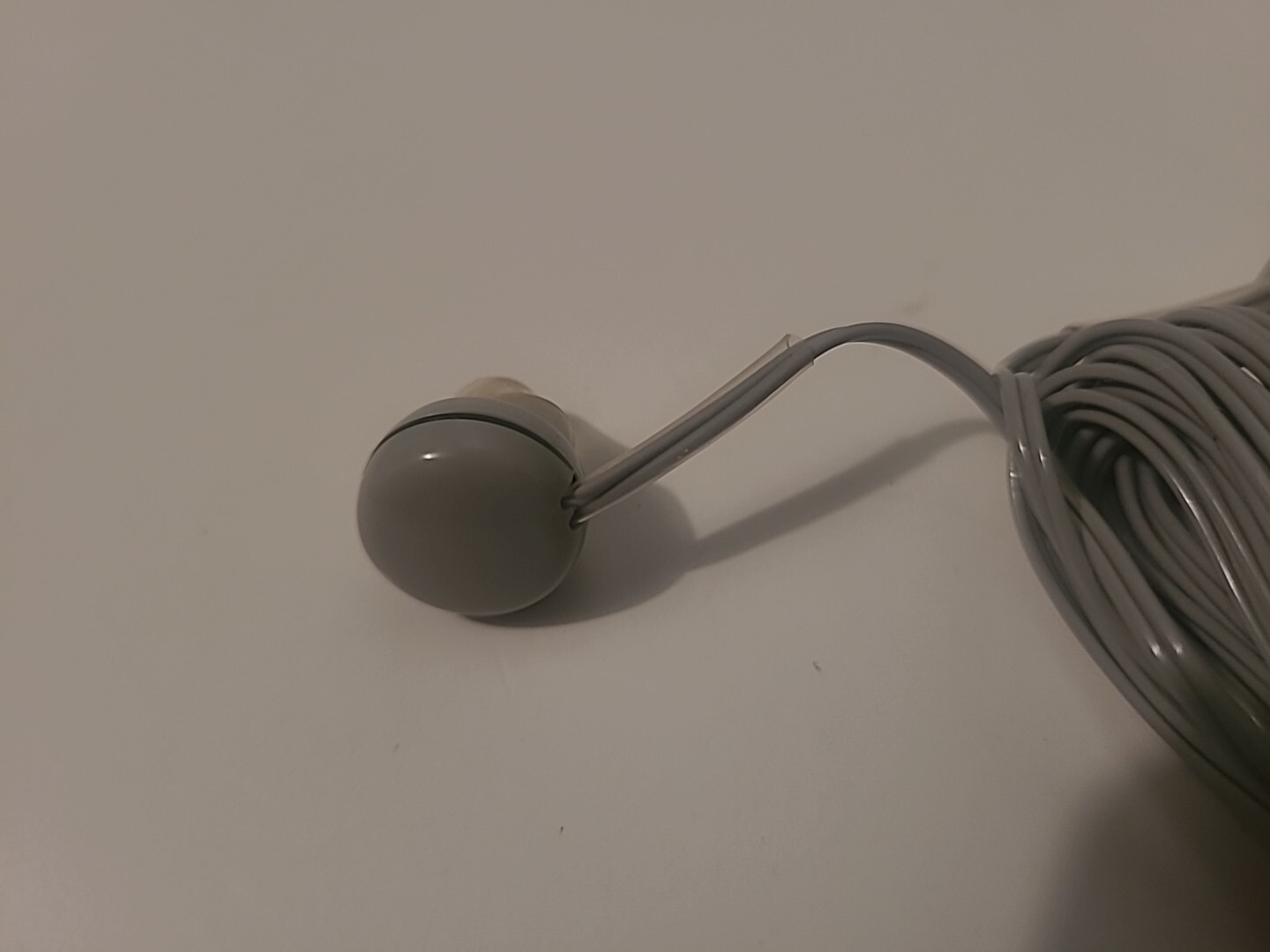 Sony ME-20 Mono Earphone VINTAGE Sony Ear Phone OEM