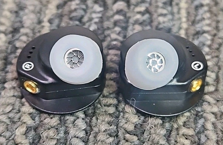Linsoul 7Hertz Timeless Wireless Earbuds with 3.5mm Cord & Hard Case