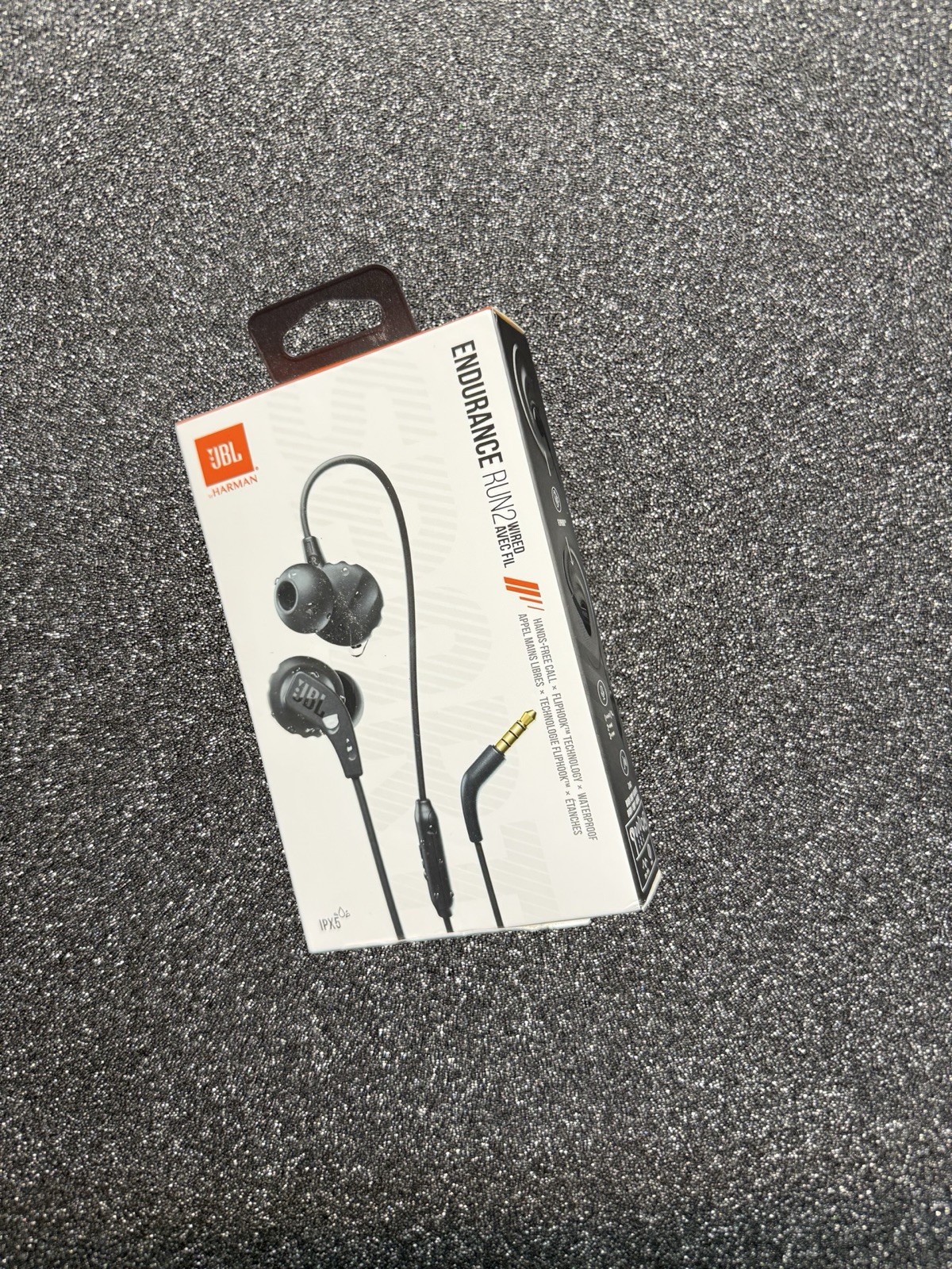 JBL Endurance Run 2 Wired Waterproof Sport in-Ear Headphones – Black –