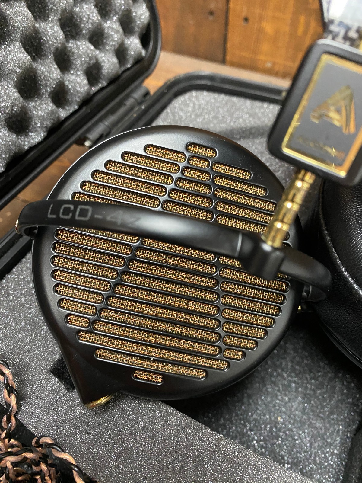 Audeze LCD-4z Planar Magnetic Headphones | USED/GREAT | Open Back | Hard Case