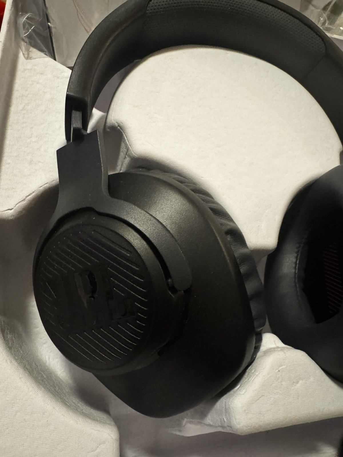 JBL Quantum 100 Wired Over-Ear Gaming Headphones – Black