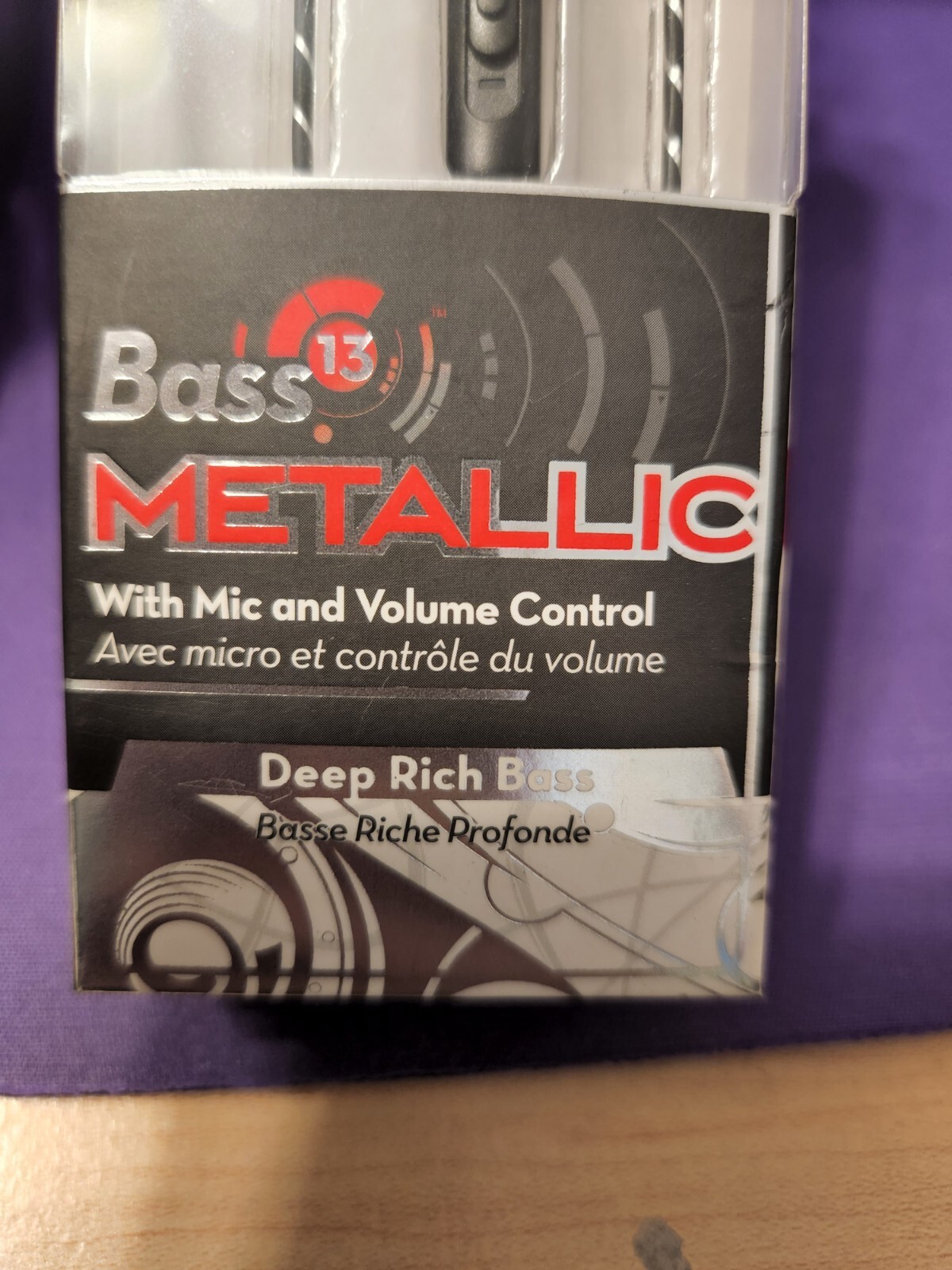 Maxell 199600 Bass 13 Metallic In Ear Earbuds Mic/Vol Control Brand New Sealed