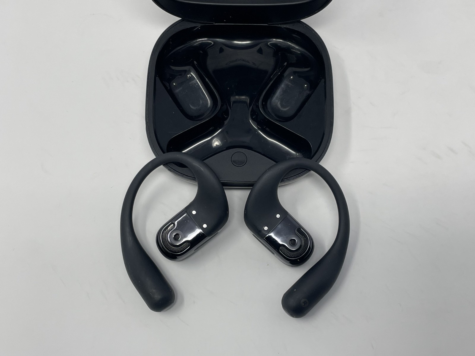 Shokz – OpenFit 2 Open-Ear True Wireless Earbuds – Black