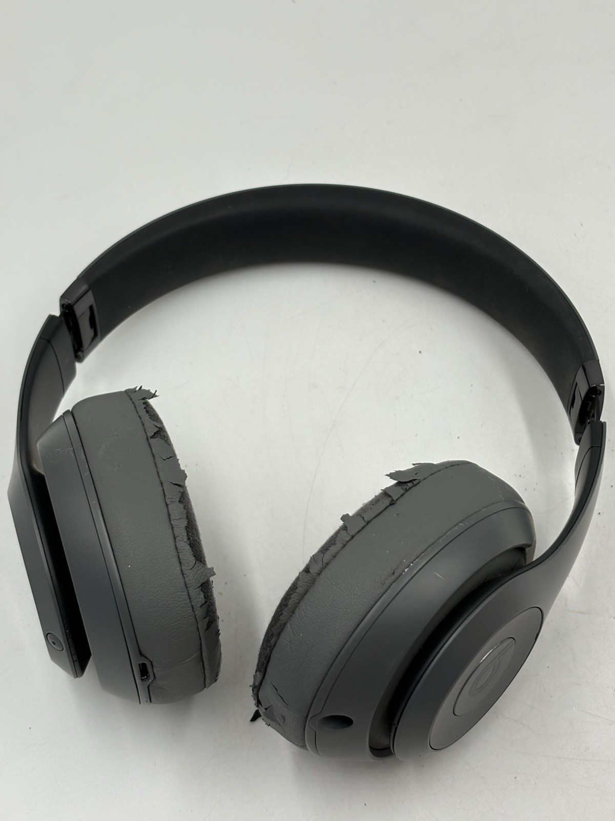 Beats by Dr. Dre Studio3 Wireless Bluetooth Over-Ear Headphones Gray *READ*