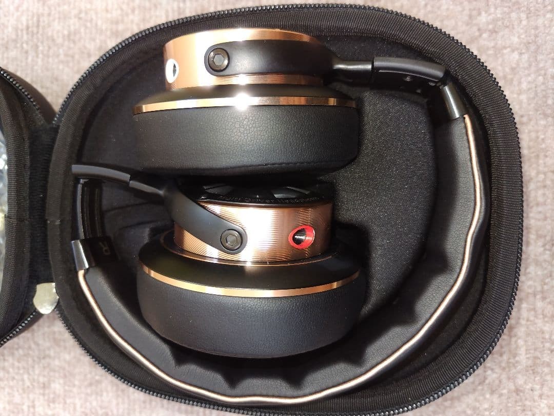 1MORE H1707 Triple Driver Over Ear Headphones Gold Hi-Res jp