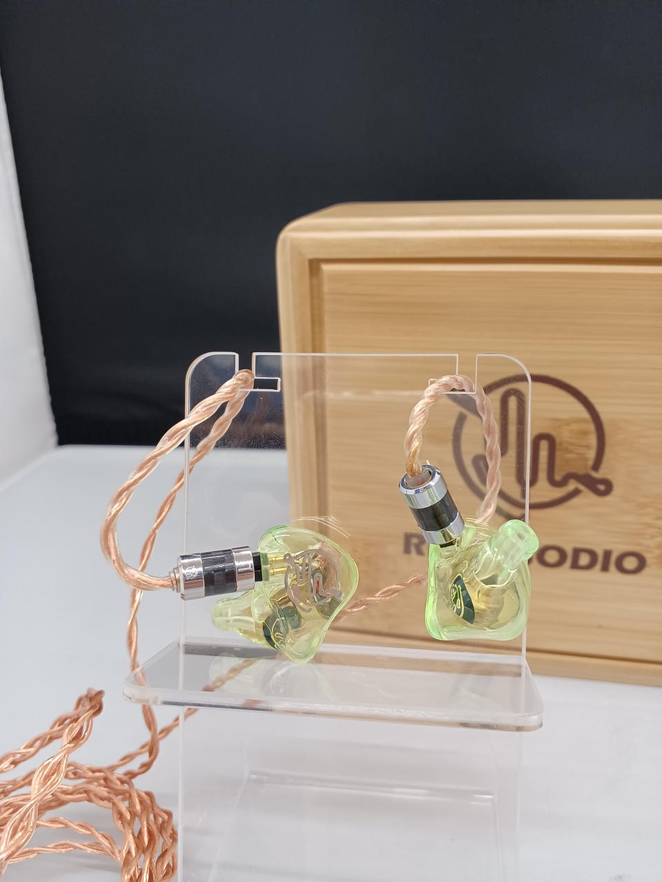 RHAPSODIO R2 ALPHA Earphones 6mm & 10mm Dynamic Drivers