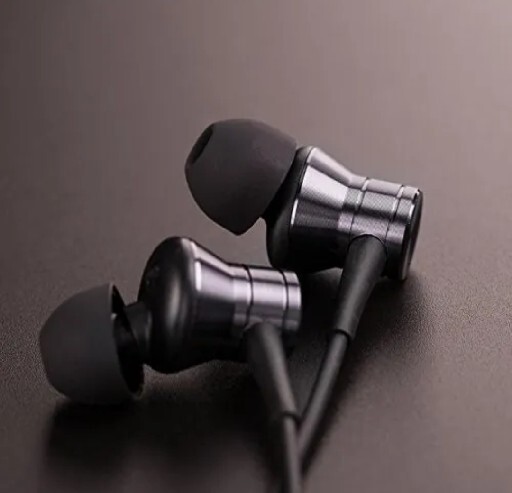 1MORE Piston Fit in-Ear Earphones Fashion Durable Headphones with 4 Color Noise