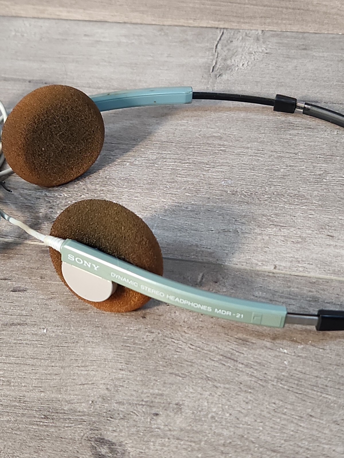 Vintage SONY MDR-21 Dynamic Stereo Headphones Super Rare Baby Blue