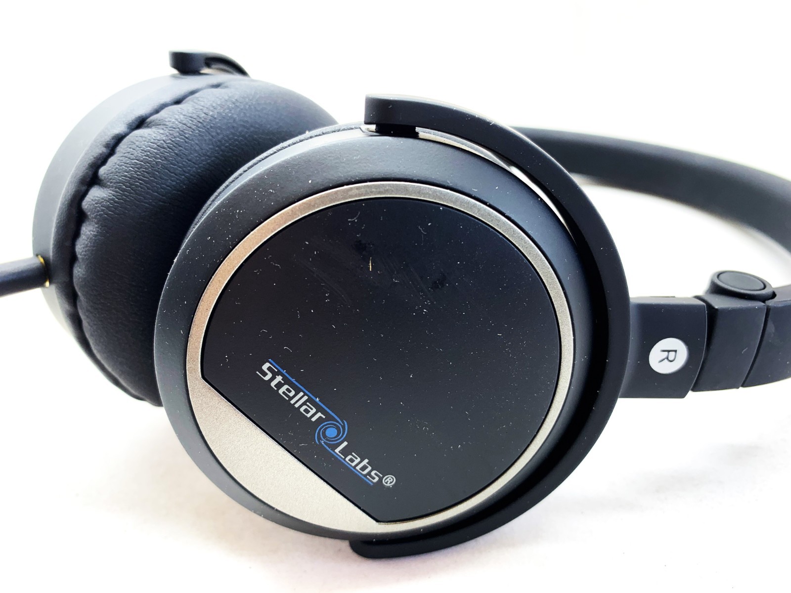 Wired On-Ear Premium HiFi Music STEREO HEADPHONES Portable Sound Audio DJ Studio
