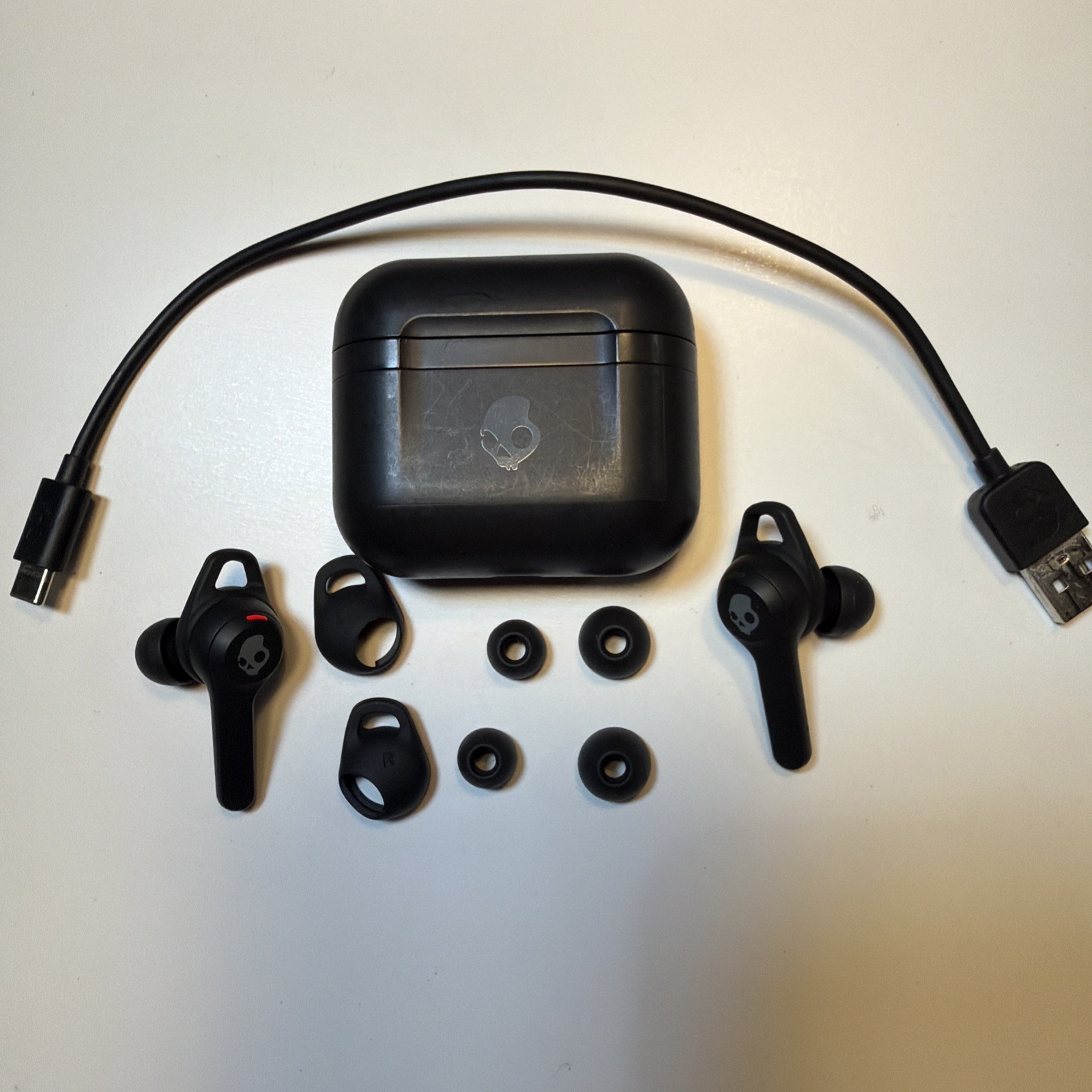 Skullcandy S2IFW Indy Fuel True Wireless In-Ear Bluetooth Earbuds Black Working