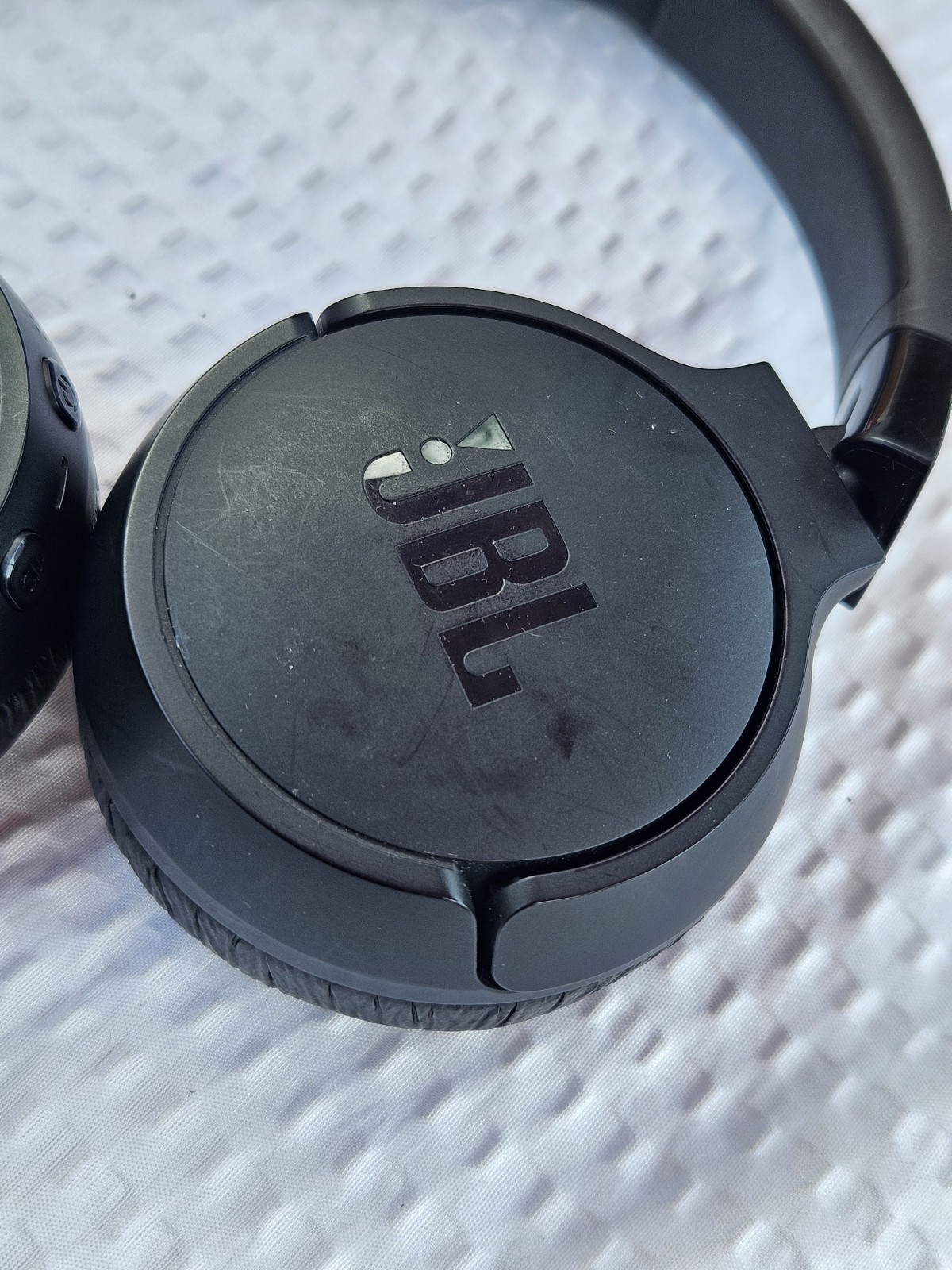 JBL Tune 670NC Wireless Over-Ear Headphones Bluetooth ANC Mic Noise Cancelling