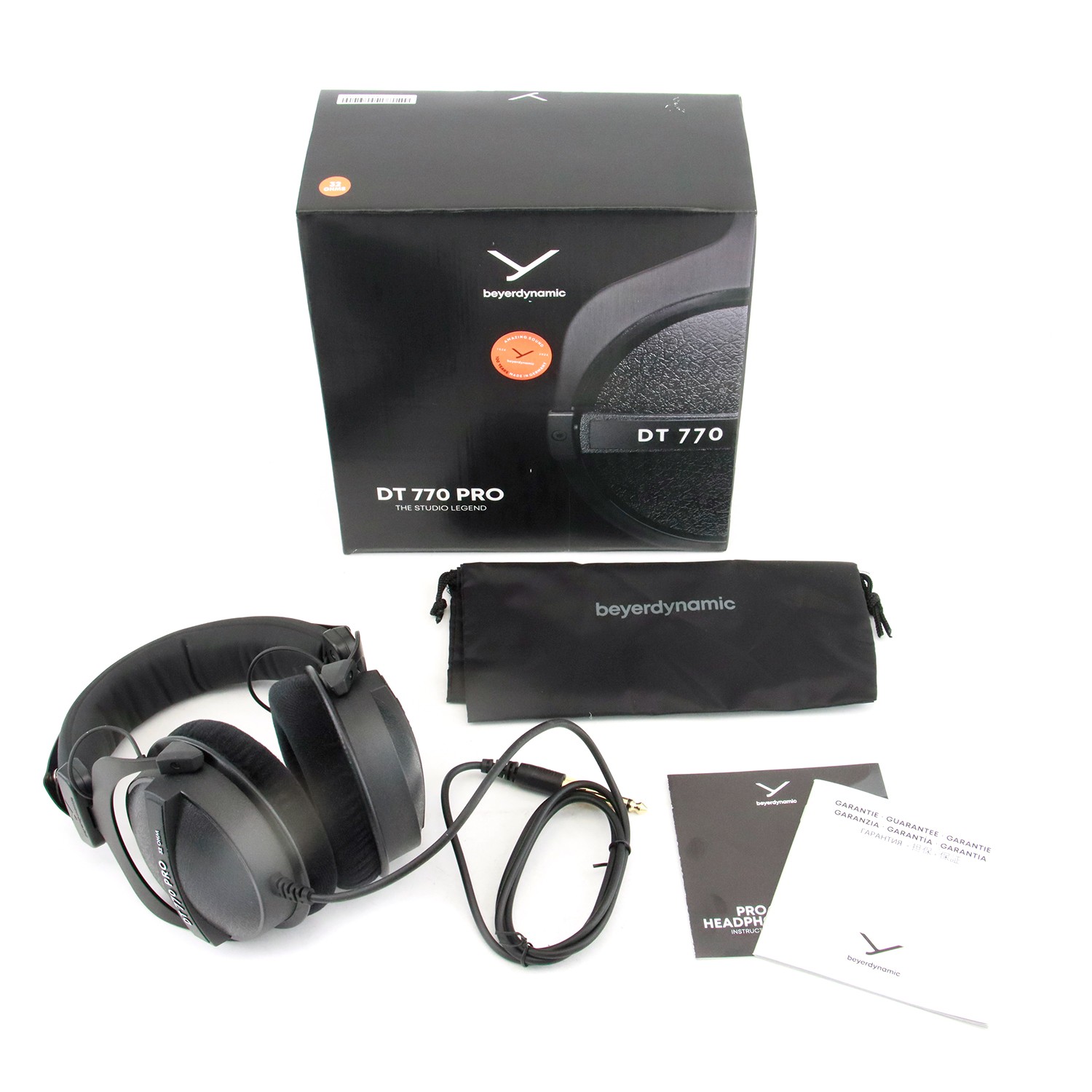 Beyerdynamic DT 770 Pro 32 ohm Closed-back Studio Mixing Headphones