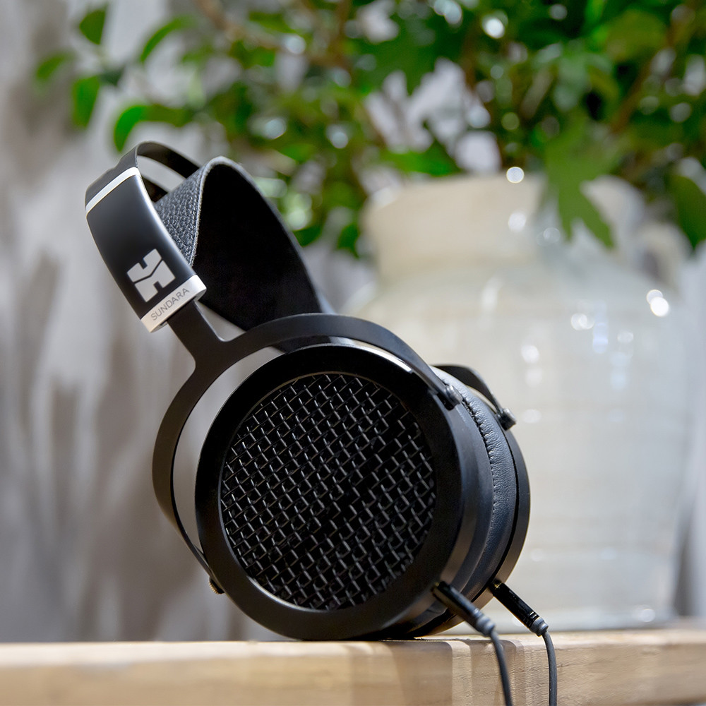 HIFIMAN SUNDARA Over Ear Planar Magnetic Audiophile Headphone Home and Studio