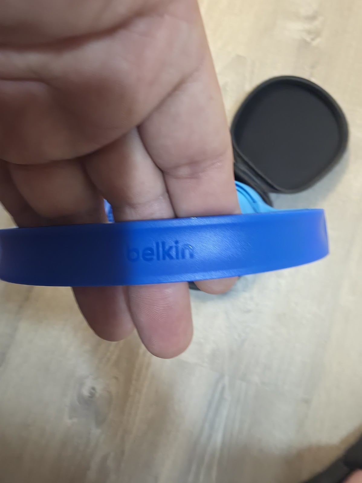 Belkin SoundForm Mini – Wireless Bluetooth Headphones for Kids with 30H Battery