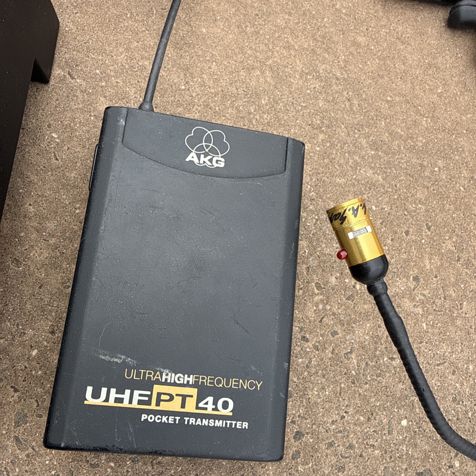AKG K240 Studio Headphones UHF SR 40 Microphone Charger Transmitter Lot