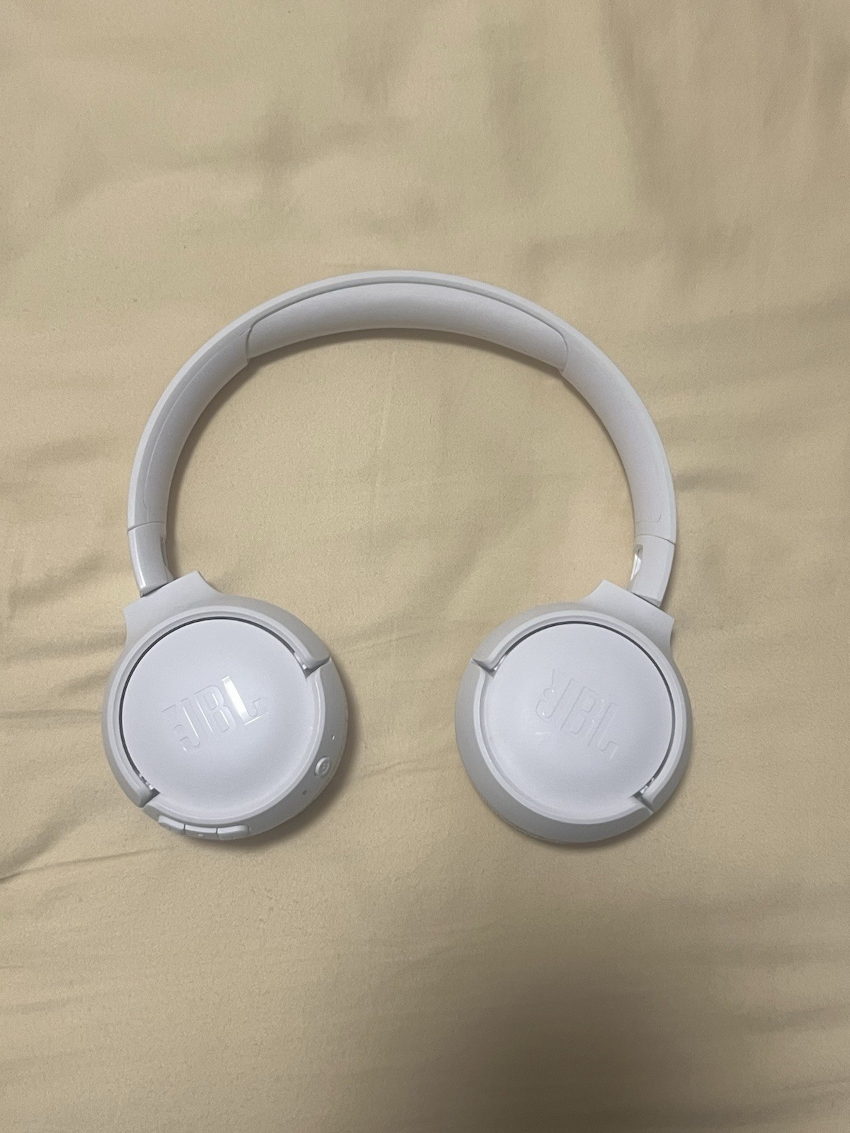 JBL Tune 520BT Bluetooth Wireless On-Ear Foldable Headphones