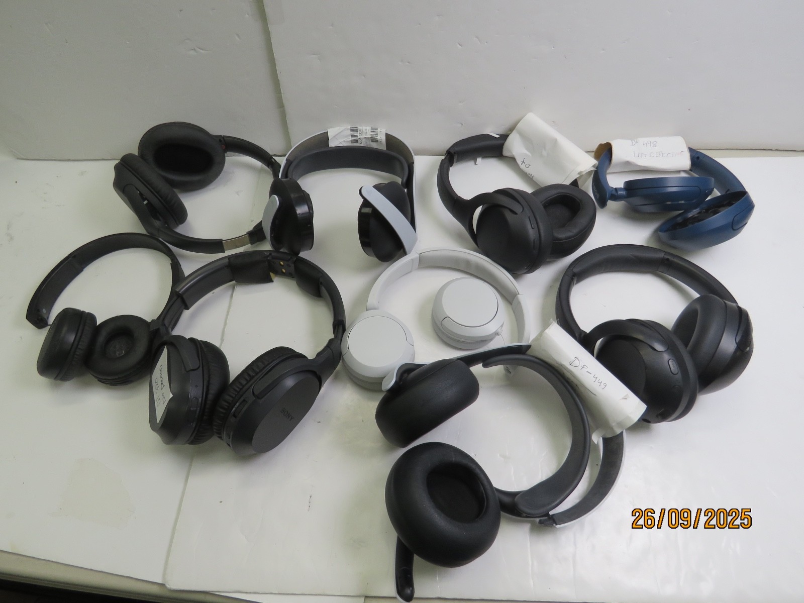 ASSORTED SONY WIRELESS OVER EARS (LOT OF 15) [13]