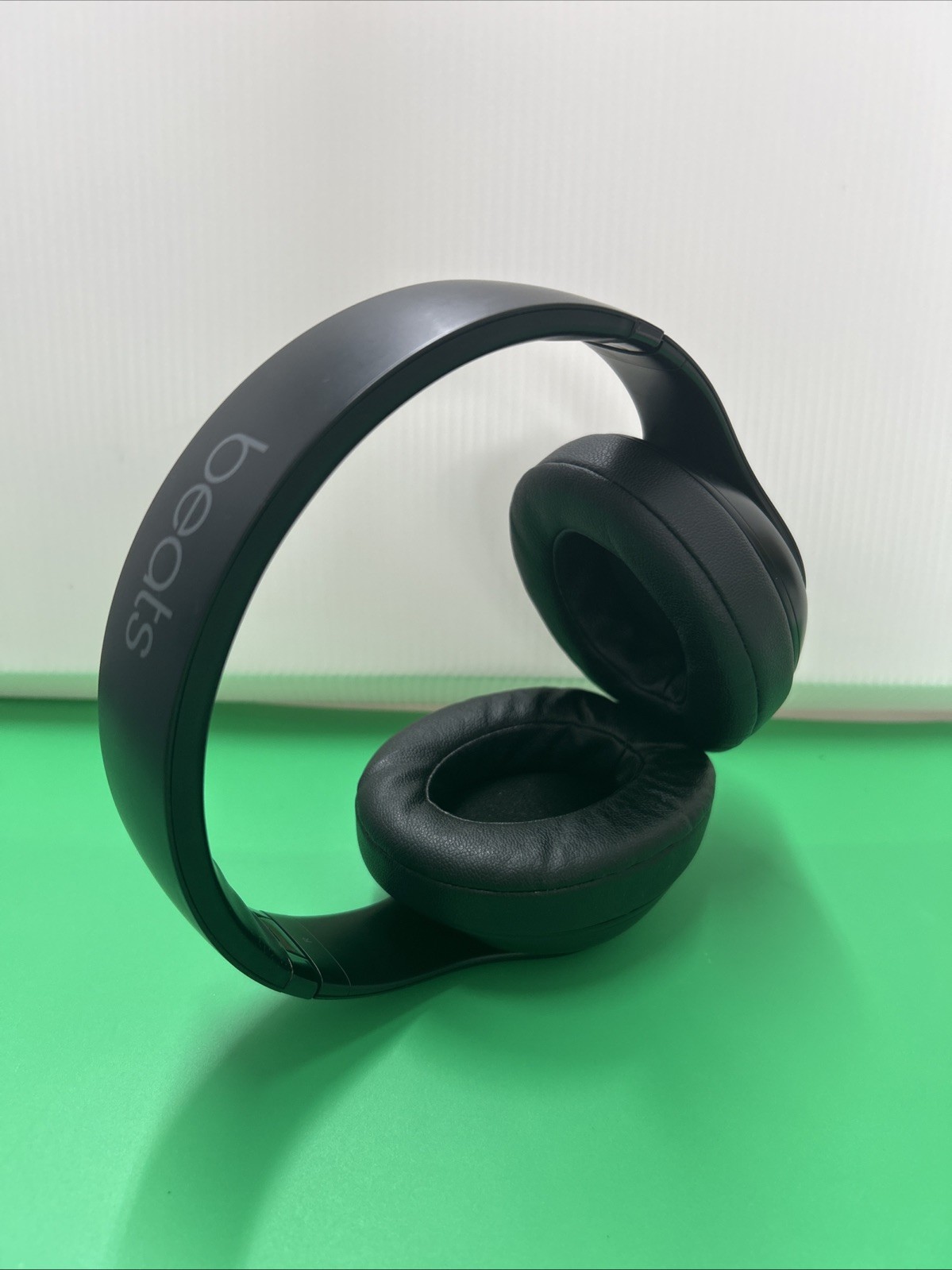 Beats Studio3 Wireless Bluetooth Noise Cancelling Headphones – Black (#8)