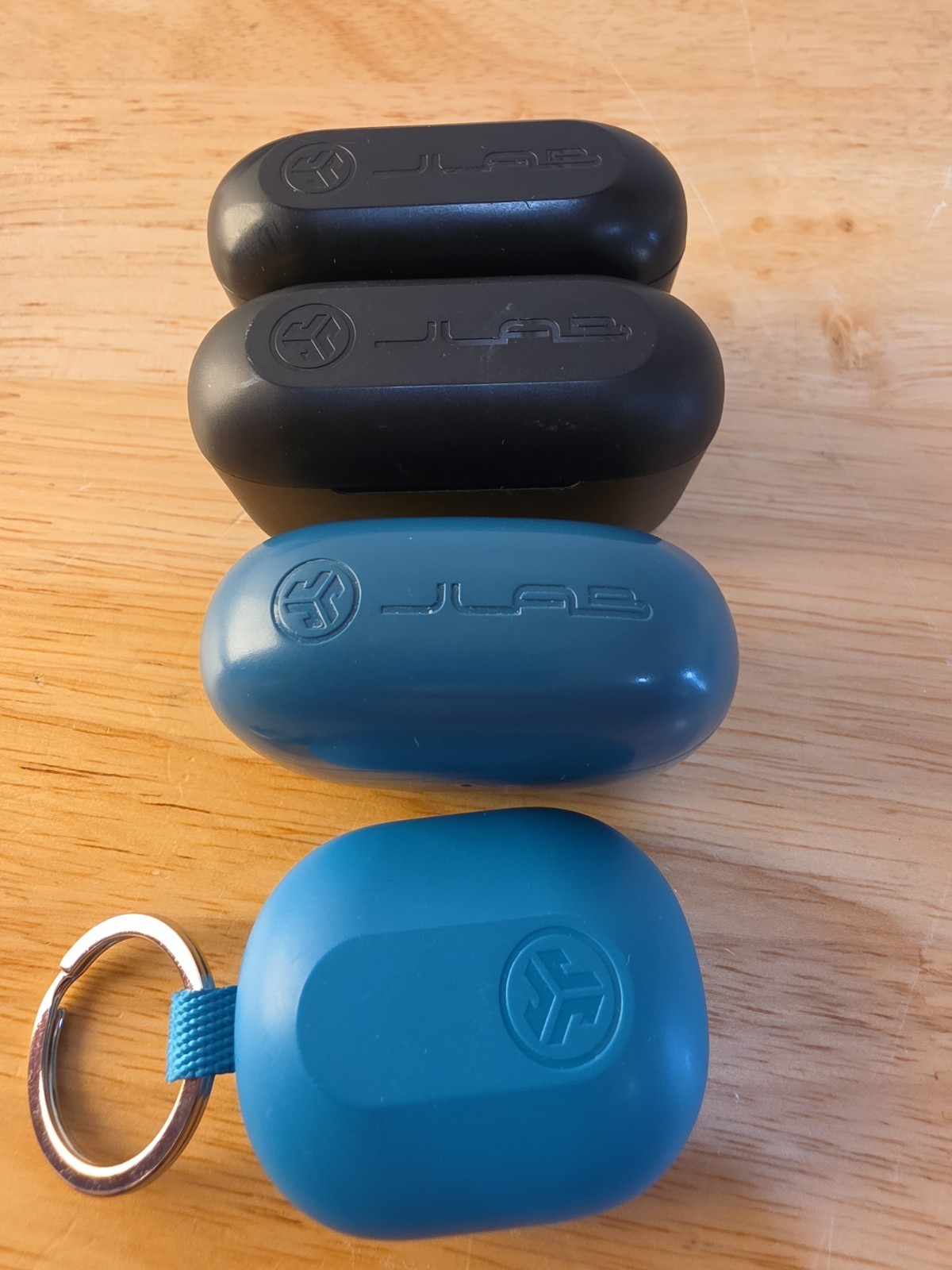 Lot Of 4 JLab Go Air Pop True Wireless Charging Cases